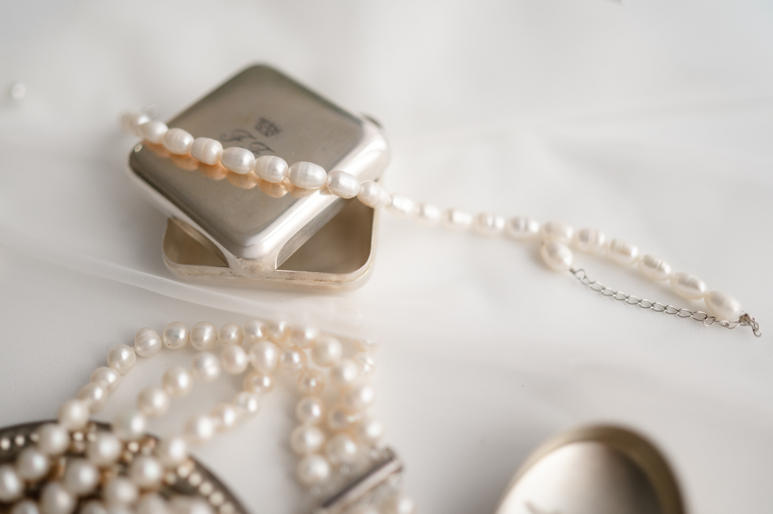 Vogue bride. Alexandra Hanu Photographer