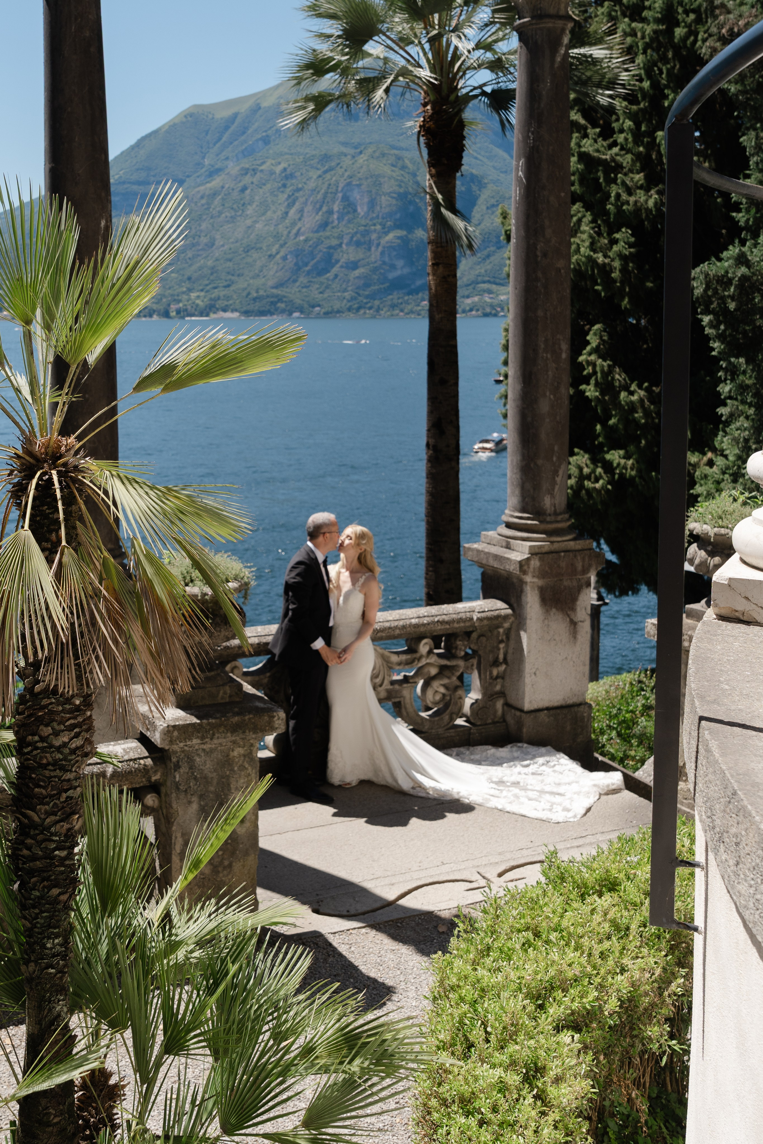 TARA AND KEVIN _ Villa Monastero. PHOTOGRAPHER IN ITALY