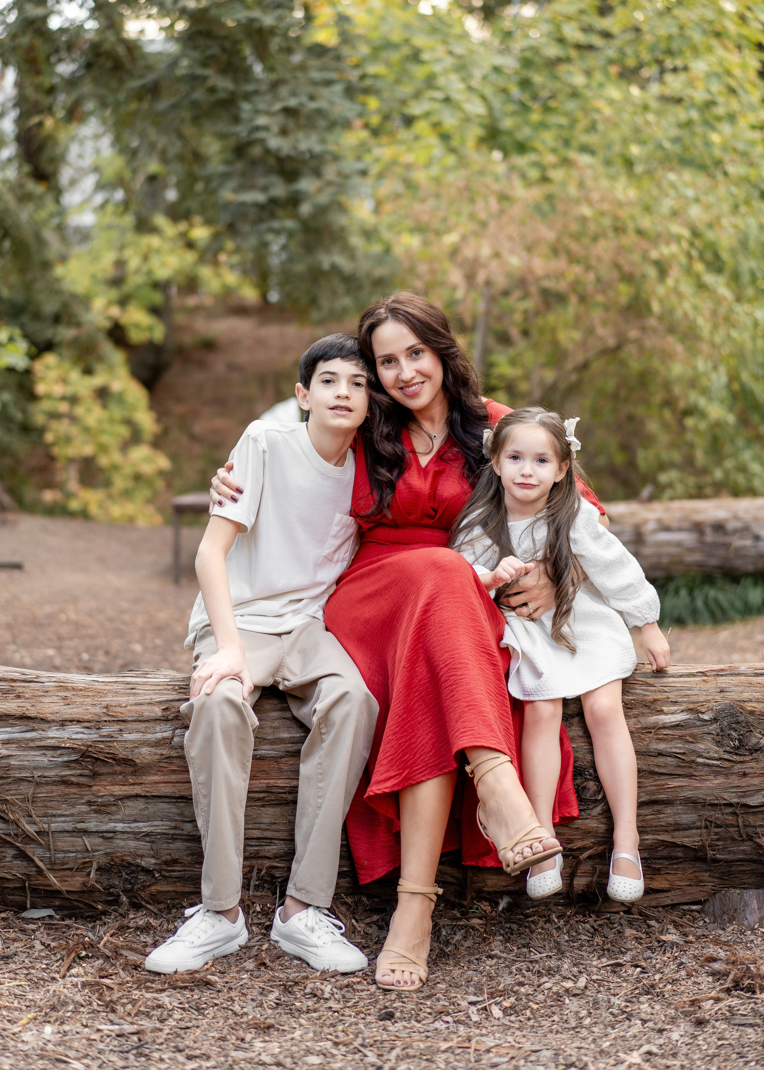 Mikhailov family. Family photographer in Sacramento | Sofia Pavenko