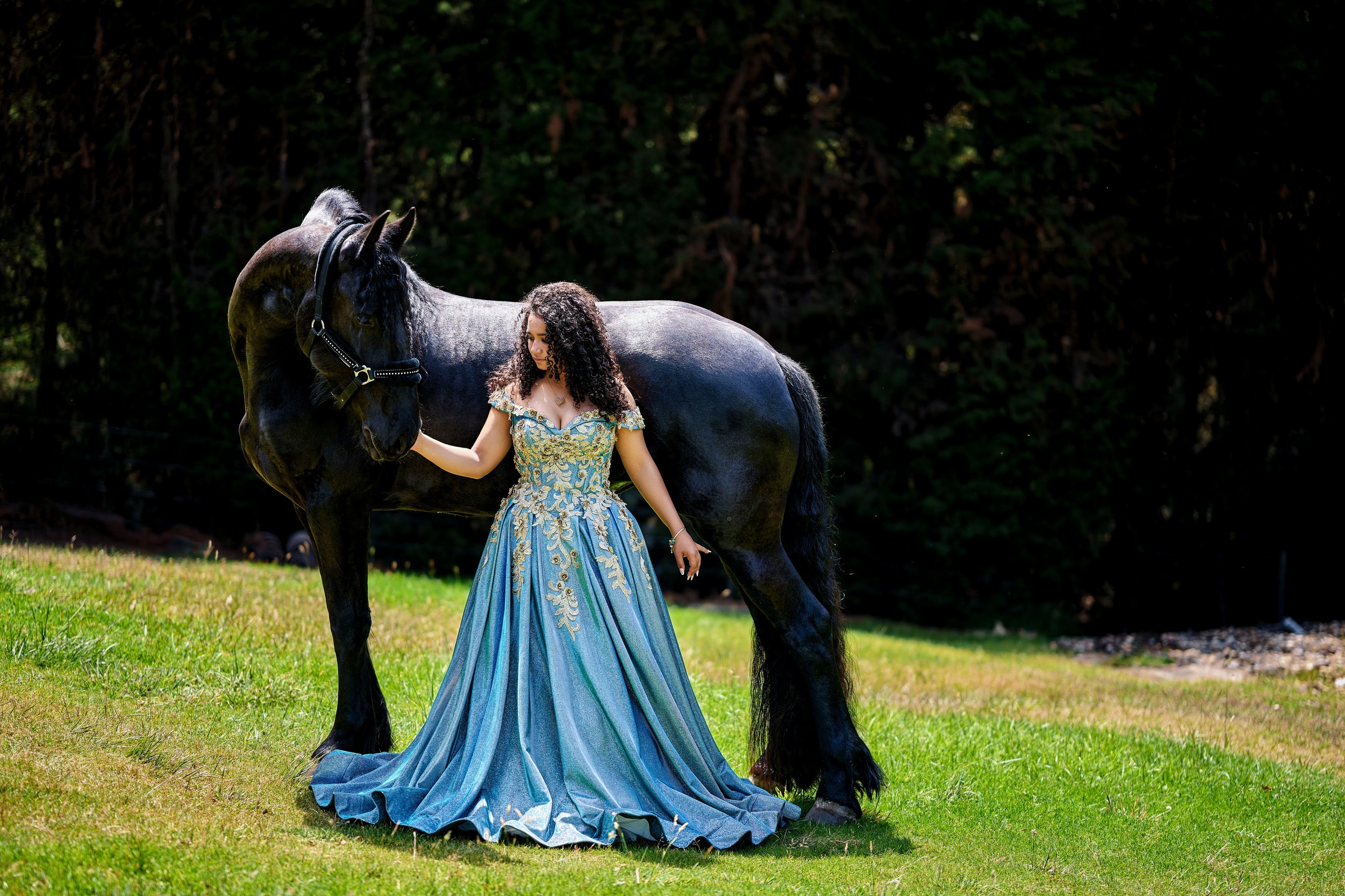 Mis 15 | Sesiones de Fotografía Modernas. Wedding Photography & Videography by ZZ Hendrick | Capturing Your Love Story in Colombia & USA