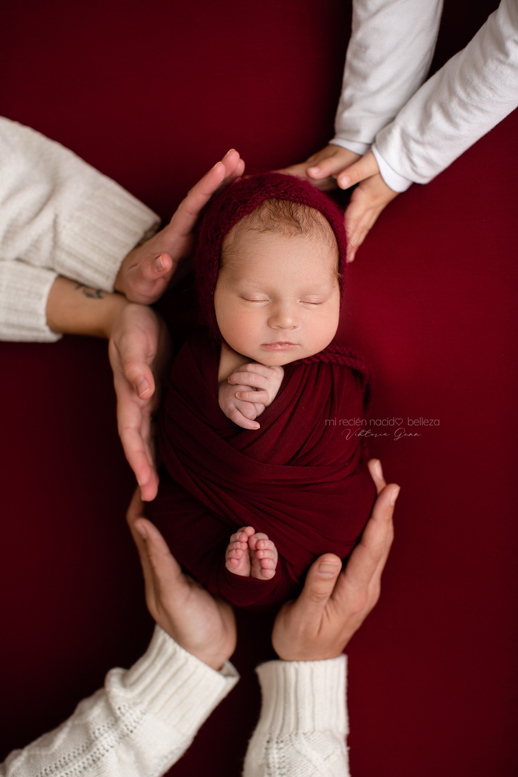 Новорожденные. Фотограф в Испании: Бенисса, Кальпе, Бенидорм, Аликанте Виктория Гунн