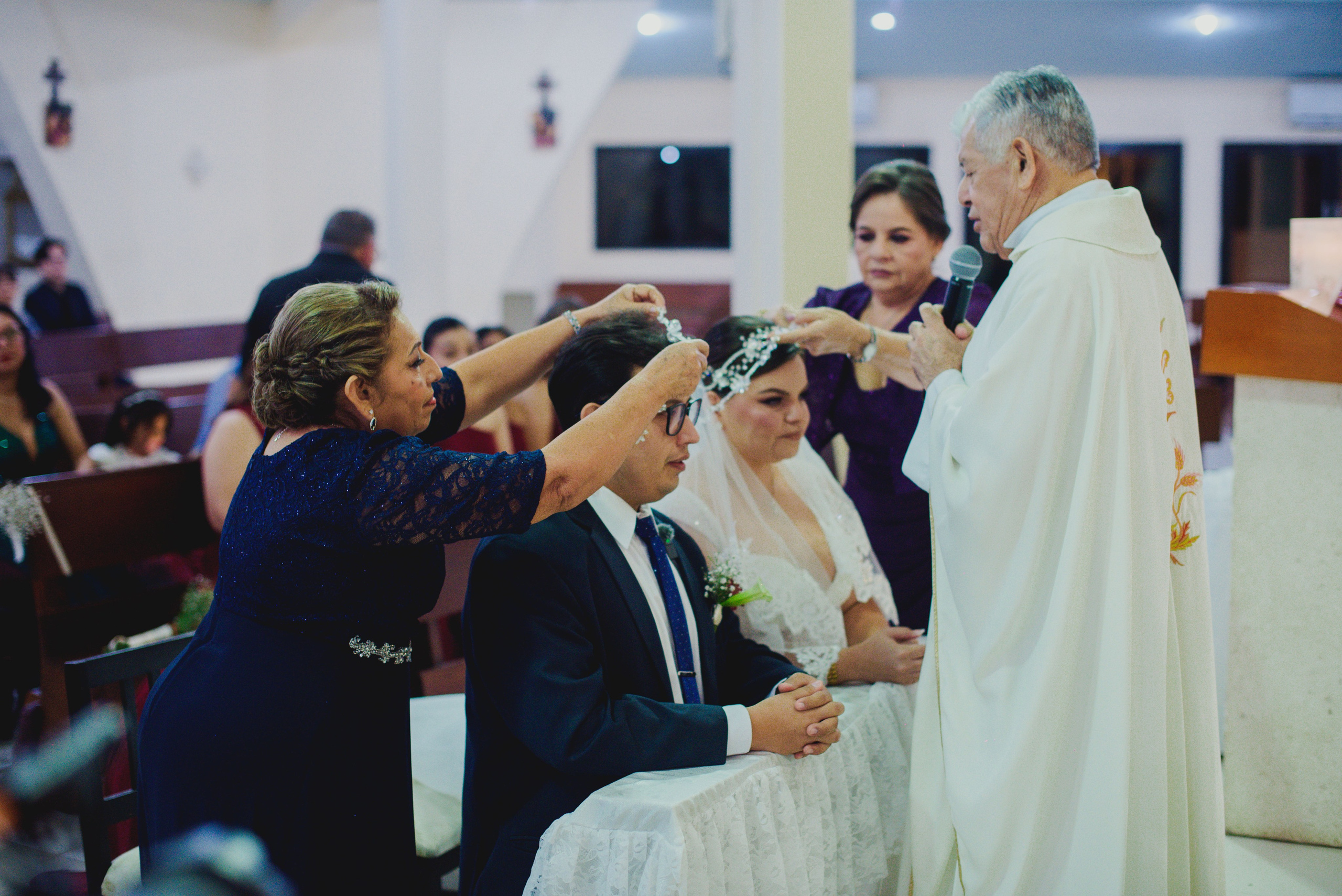 Servicio de boda religiosa. Fotógrafo "dD" Didier Dzul