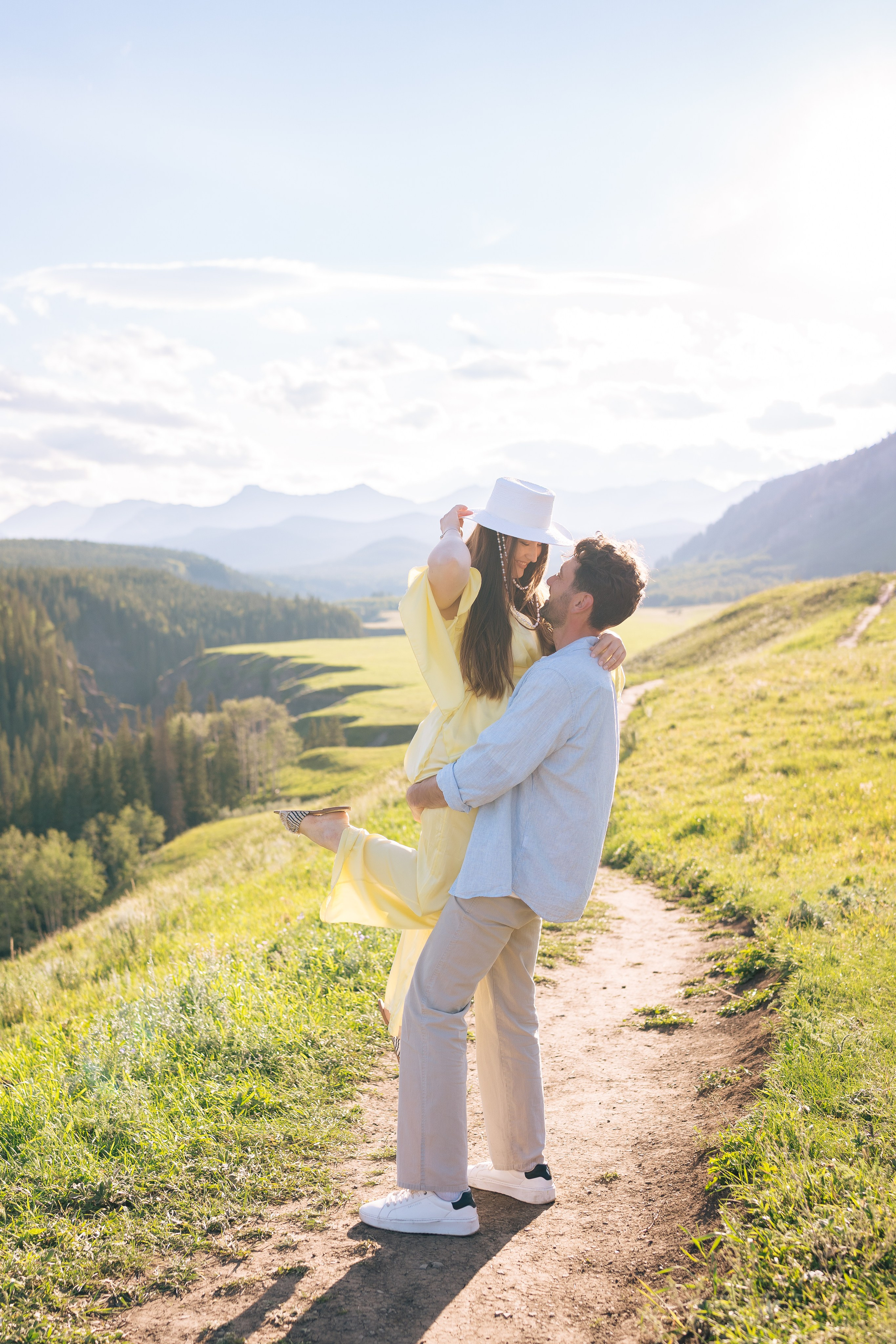 Kate & Den. Calgary Wedding & Lifestyle Photographer — Yevhen Polishchuk