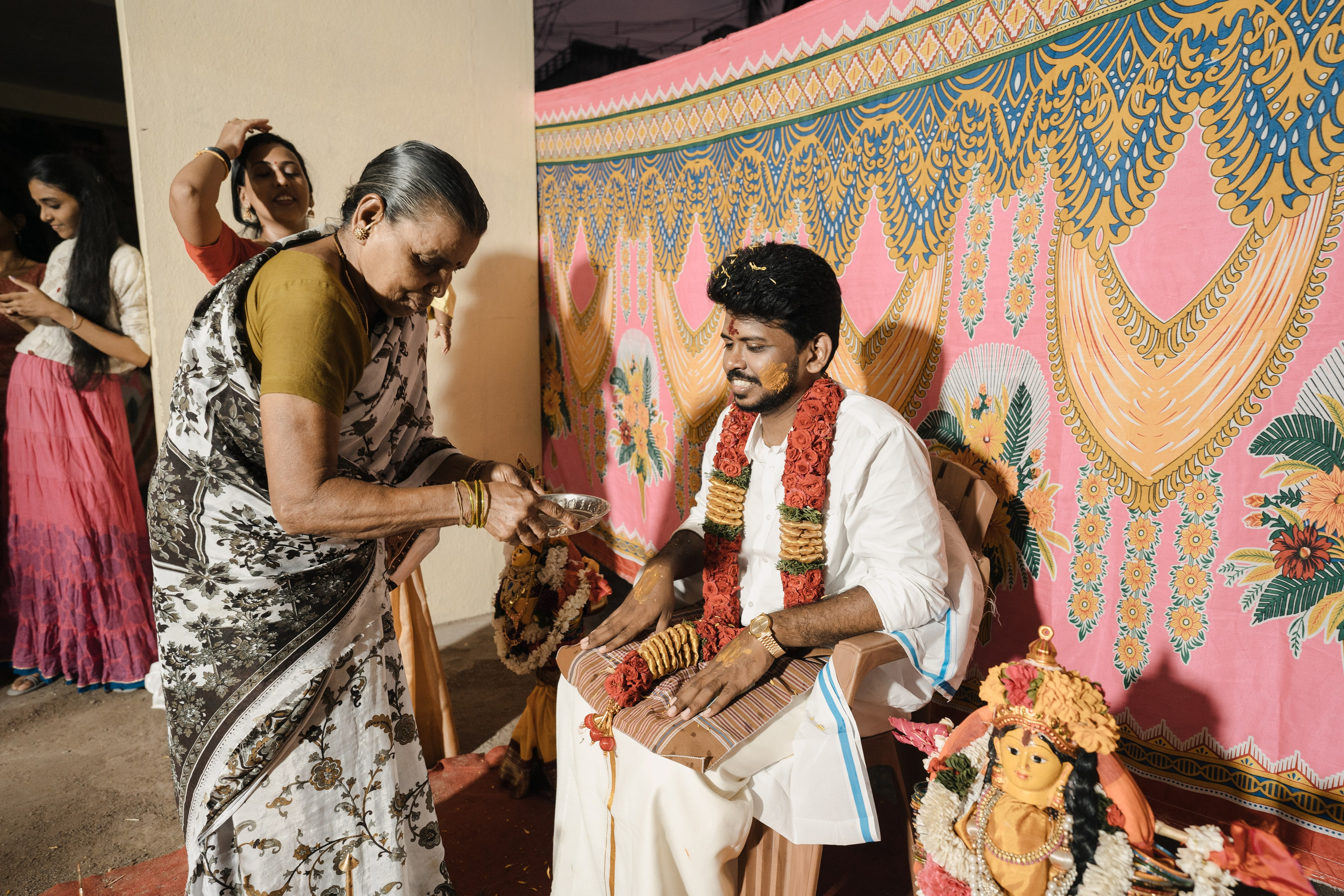 Sathya Nalangu. Agam Vizha