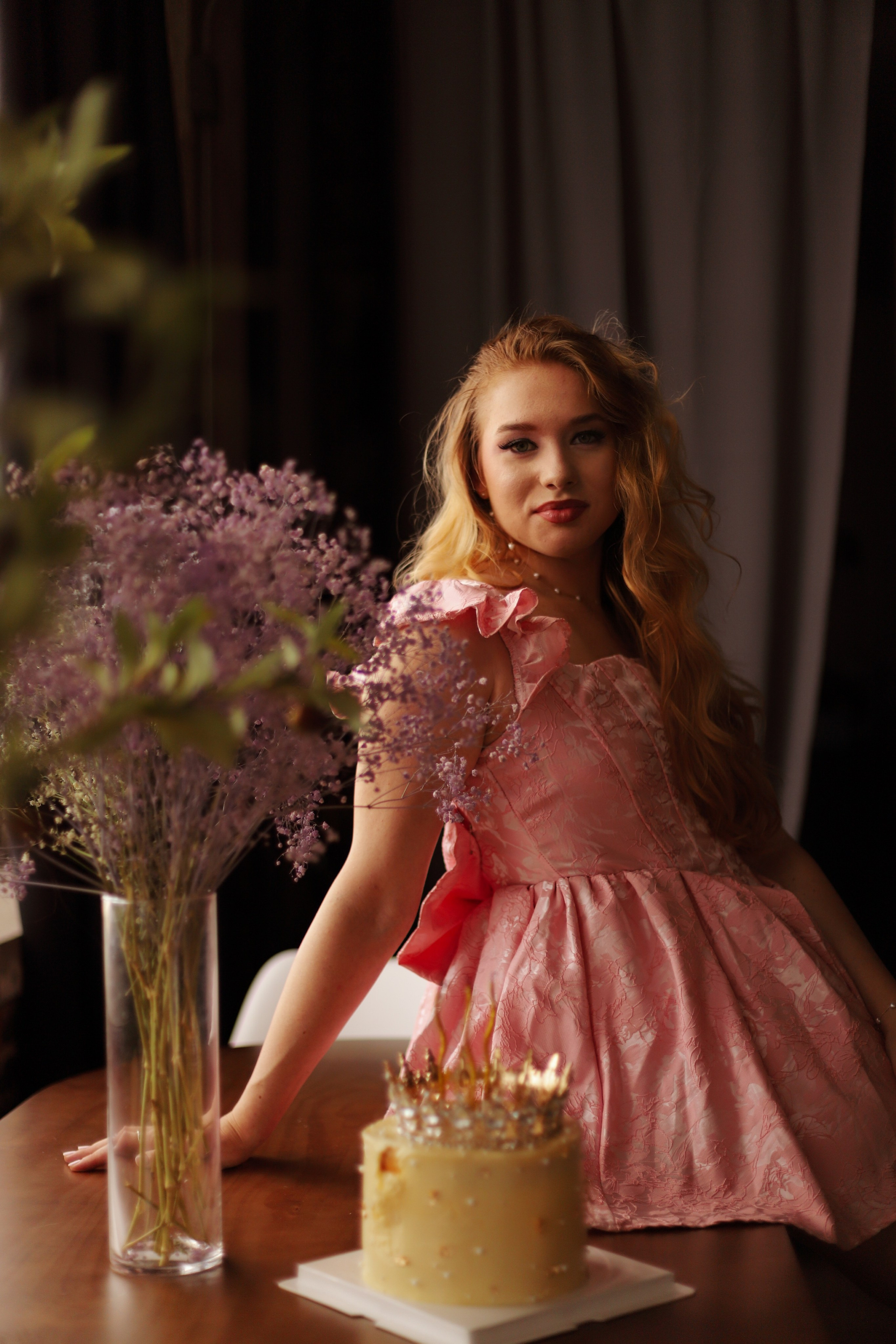 Ivanna. VALERIIA VIUNOVA individual shooting\love story\event\brand