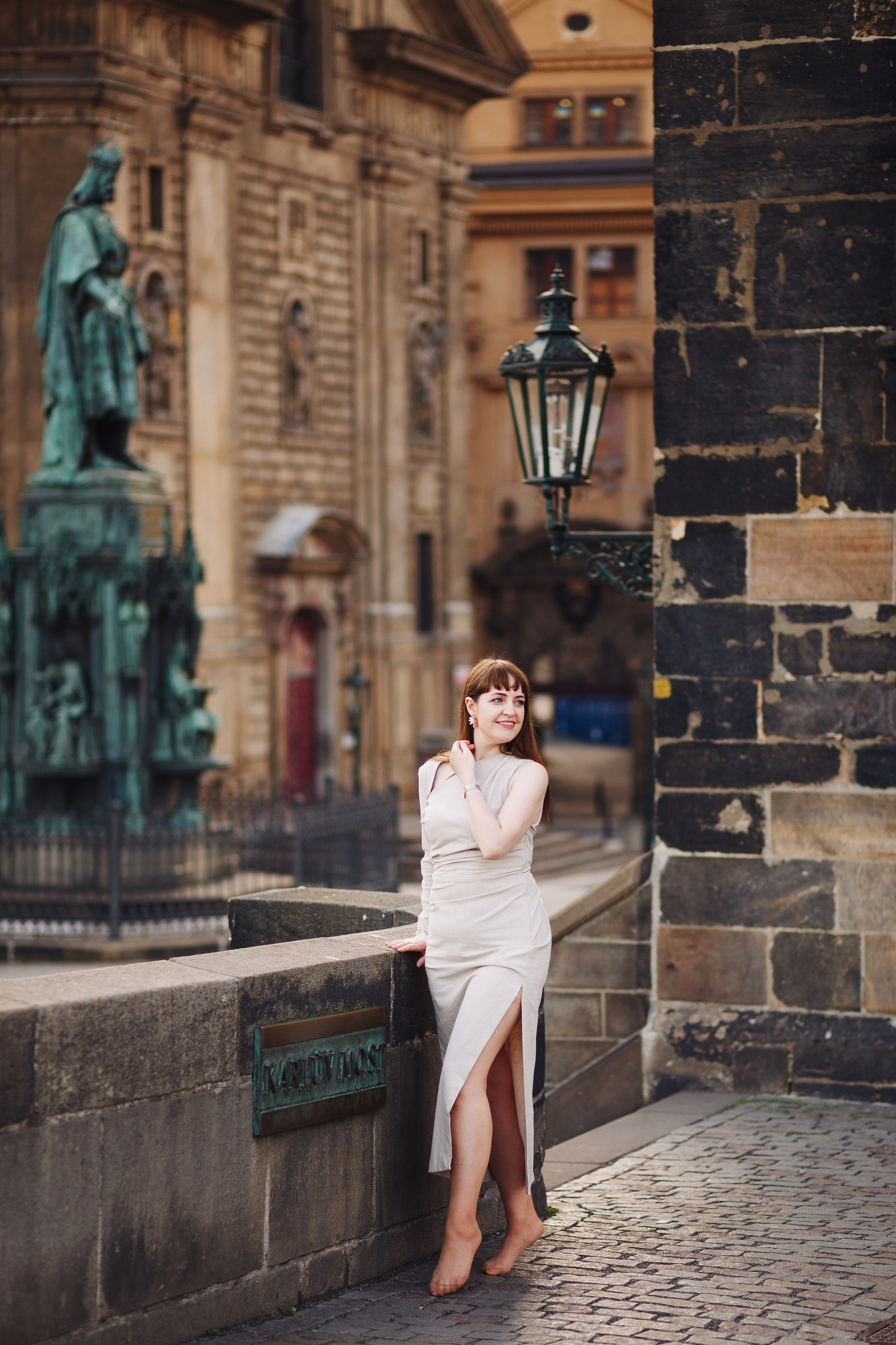 Anya. Photographer in Prague for tourists