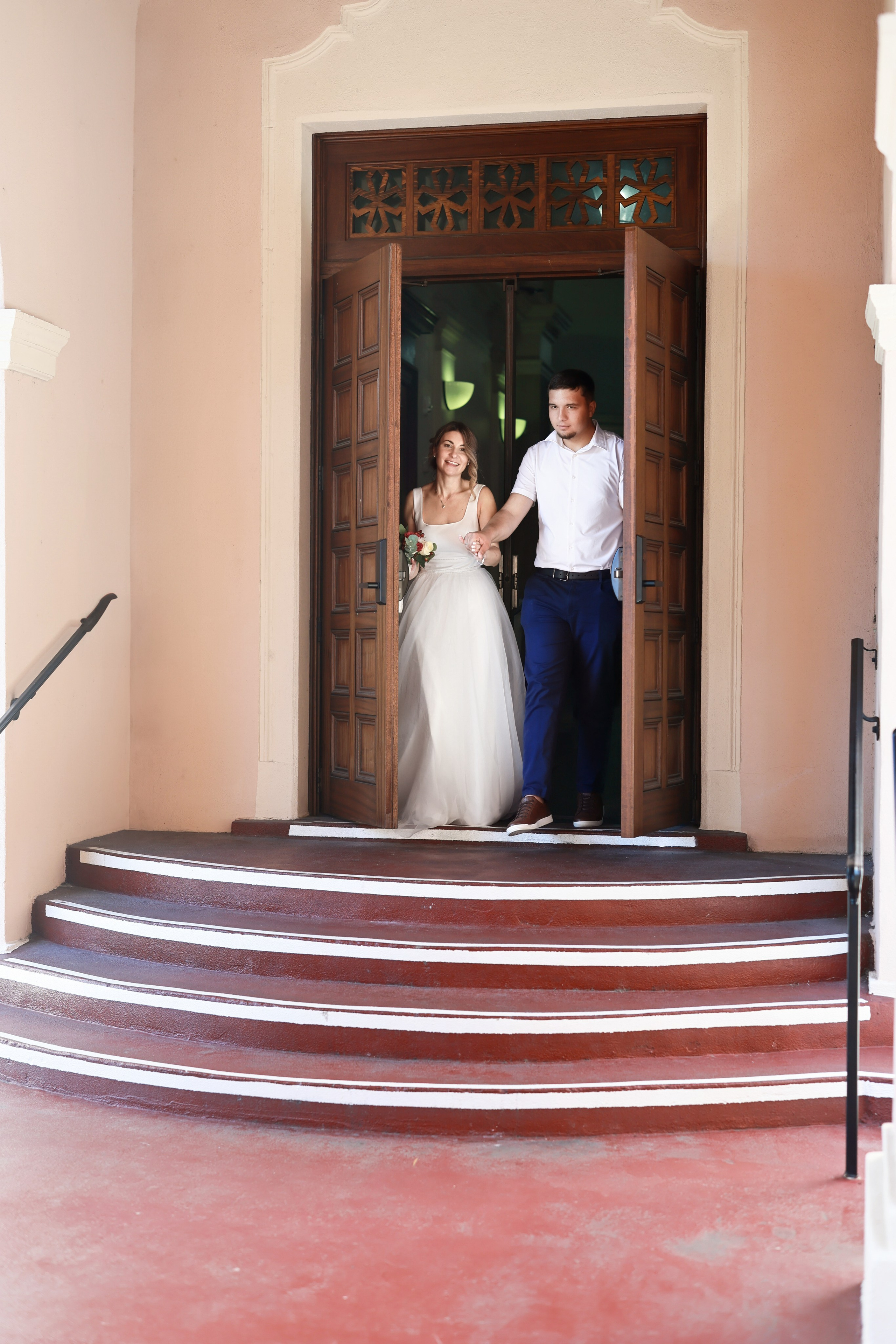Courthouse Wedding in Sarasota, Florida. Wedding and family photographer Olga Belianskaia