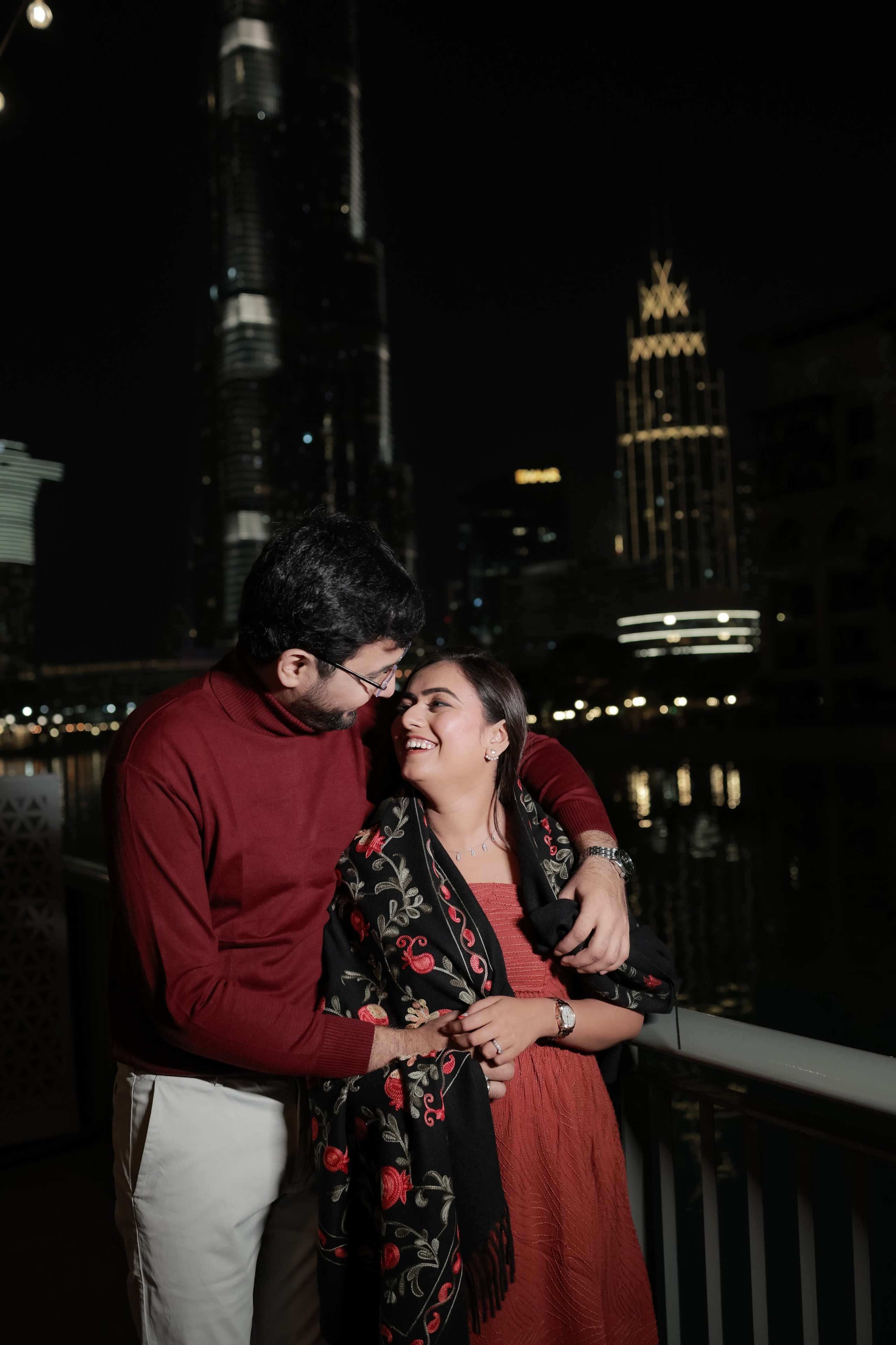 COUPLE SESSIONS. Love Emotions Weddings