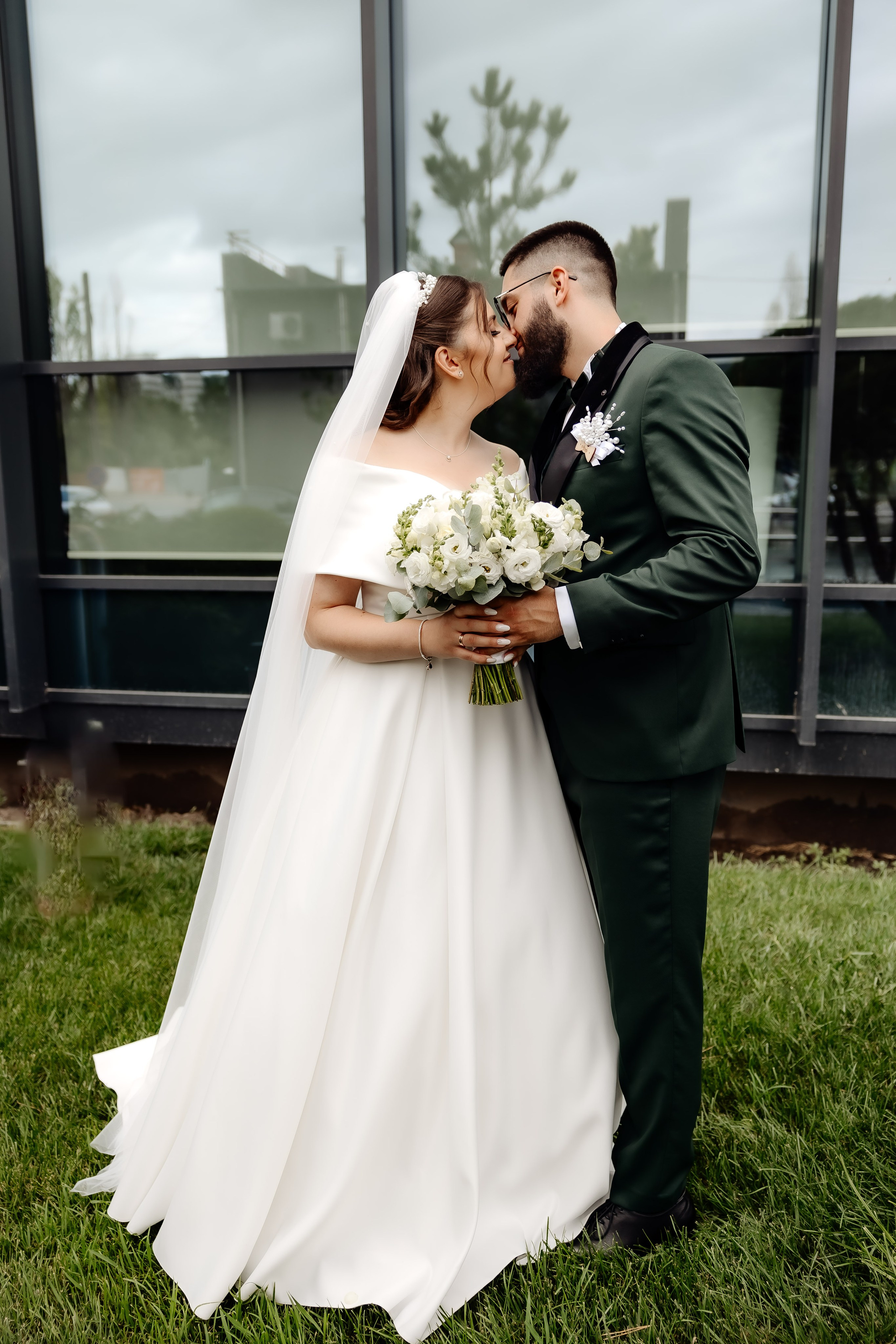 D & C. Crudueugen.com