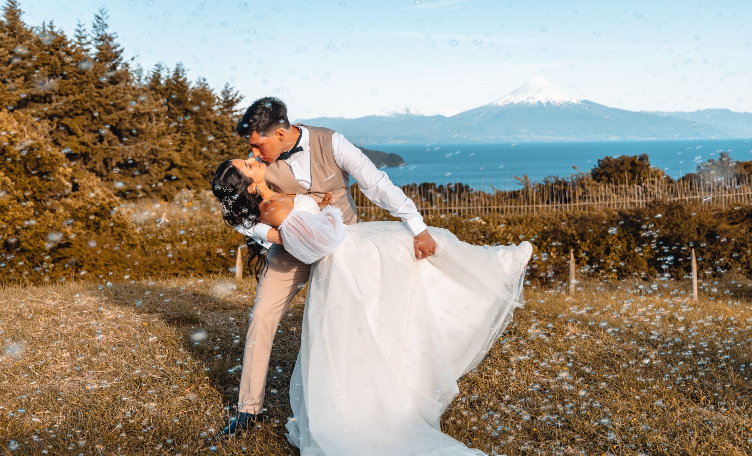 Carol & Ivo. Dinka & Emilio - El arte de preservar lo que no se repite