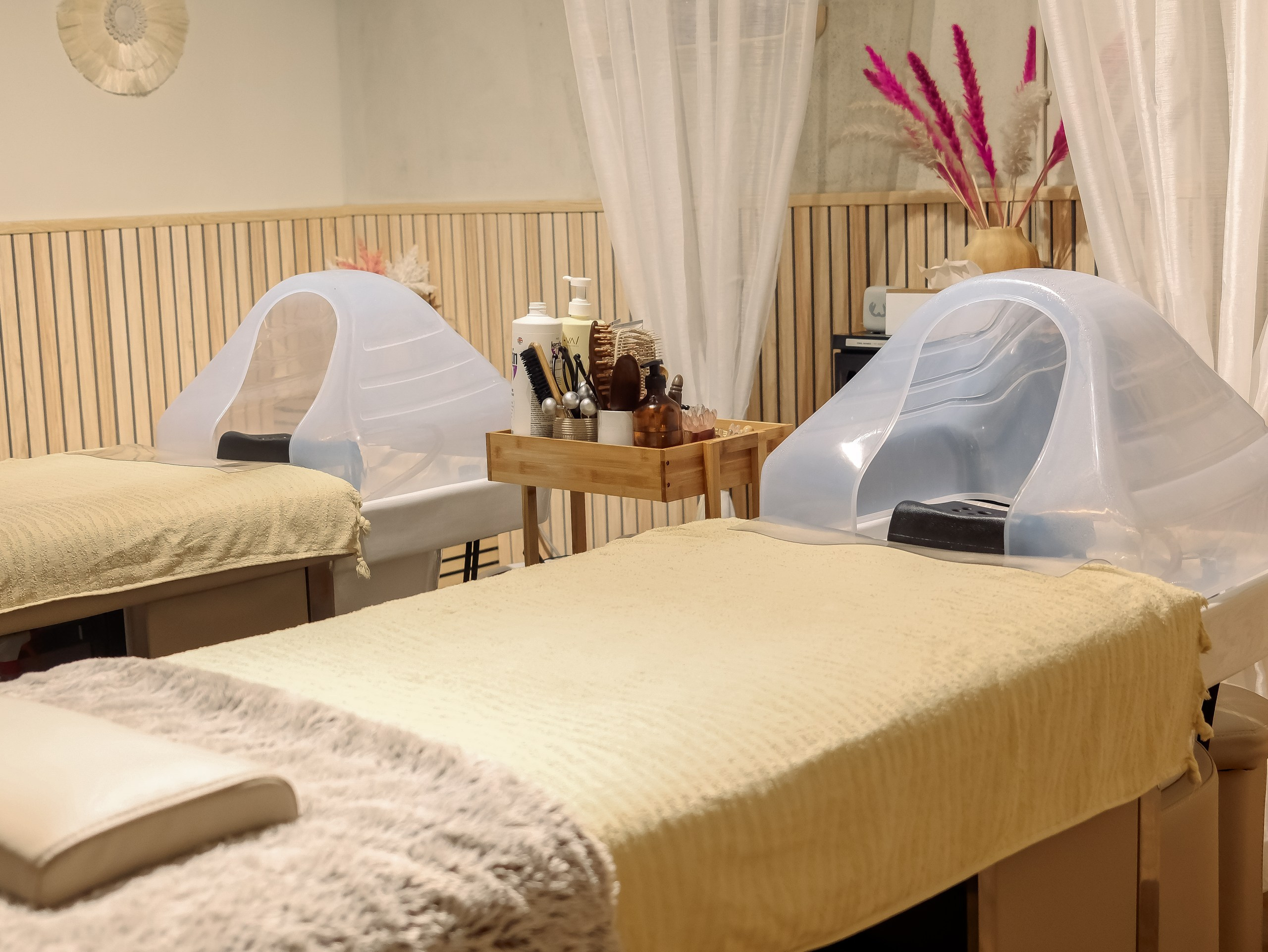 Beauty Salon Interior — Visual Story. Okelys.pro