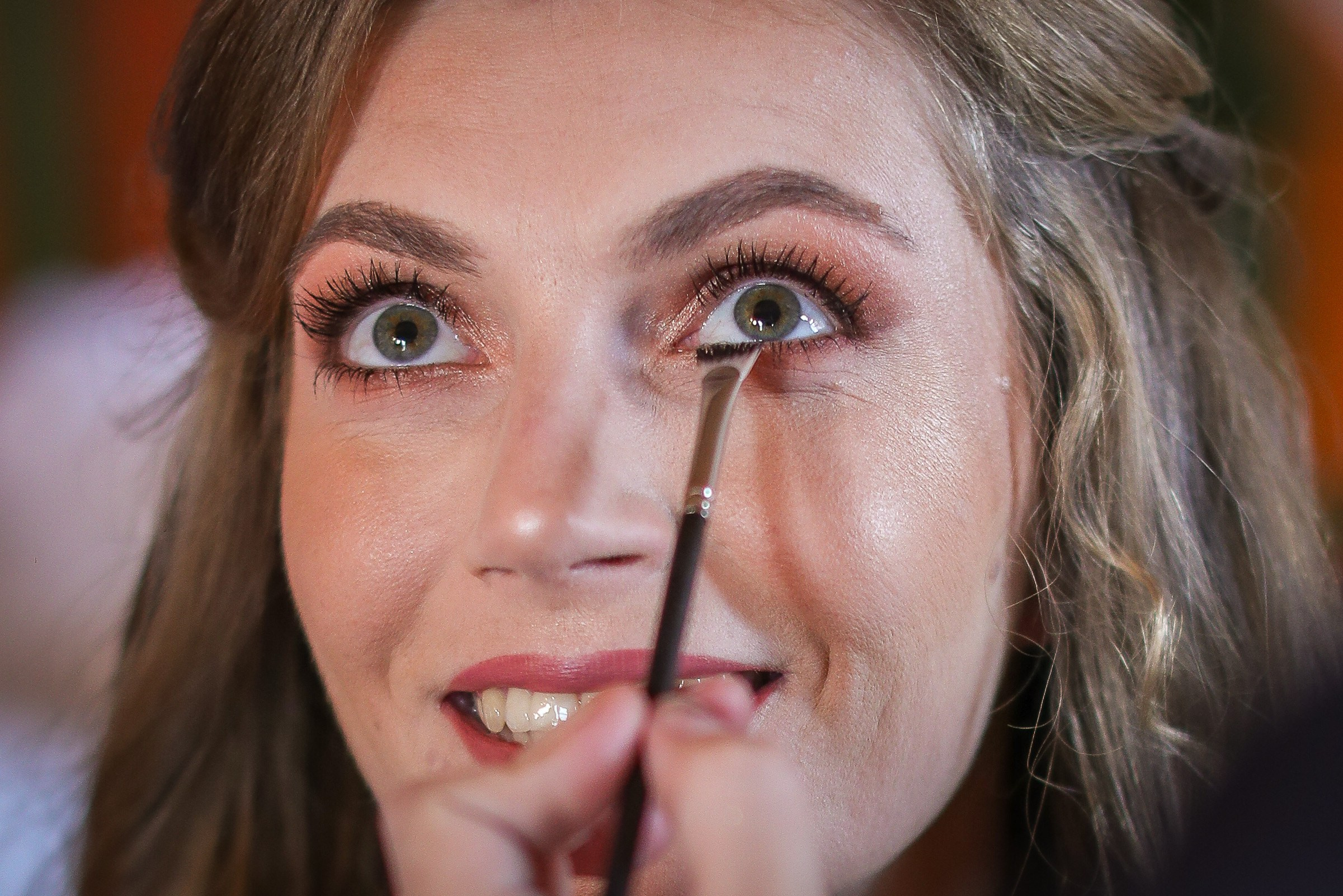 Orsi & Remus, eleganță în inima Transilvaniei. Rares Bucur is a professional wedding photographer based in Cluj-Napoca, Romania, specializing in wedding photography