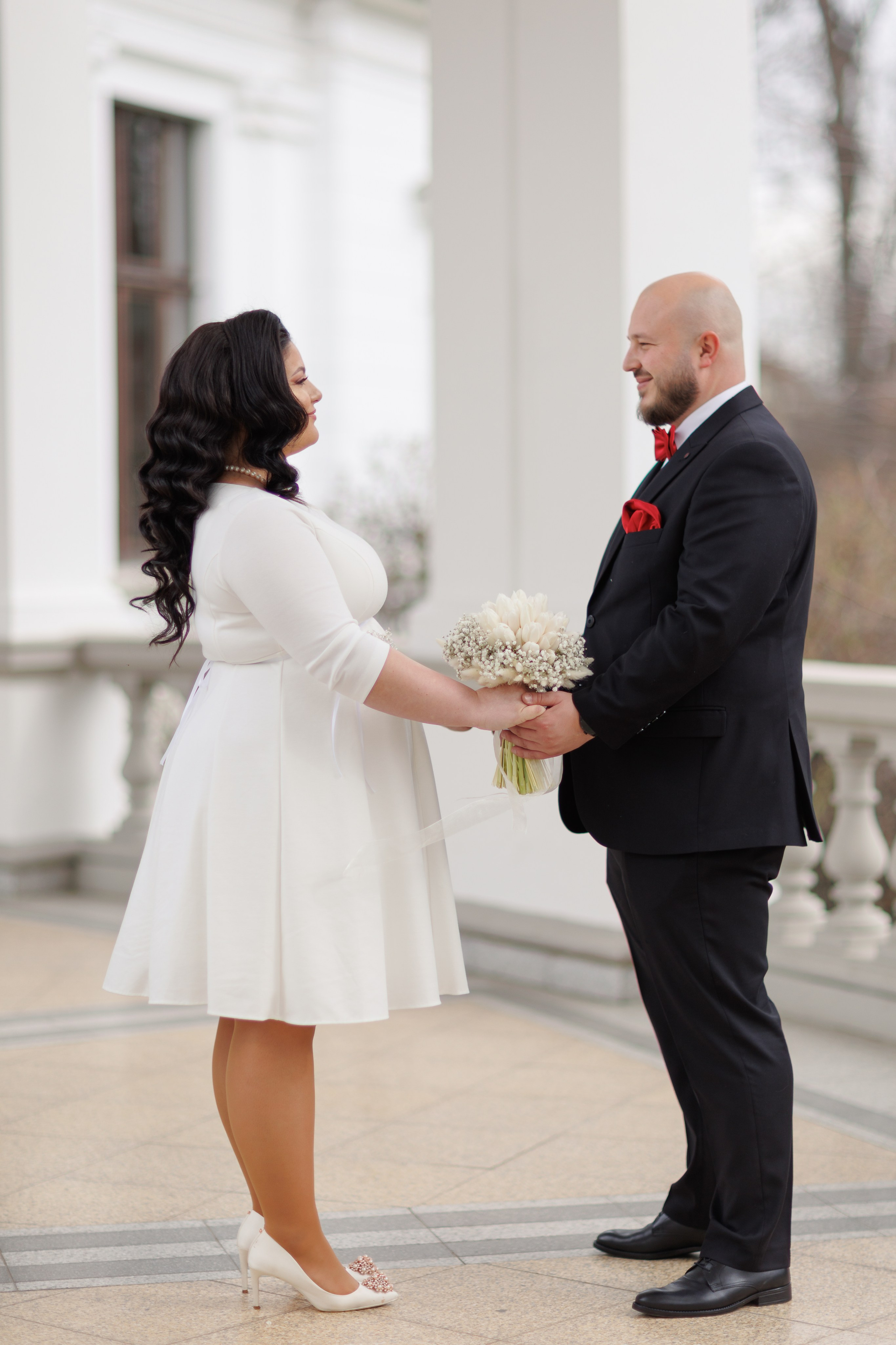 Andreea & Radu — simplu, autentic, al lor. Rares Bucur is a professional wedding photographer based in Cluj-Napoca, Romania, specializing in wedding photography