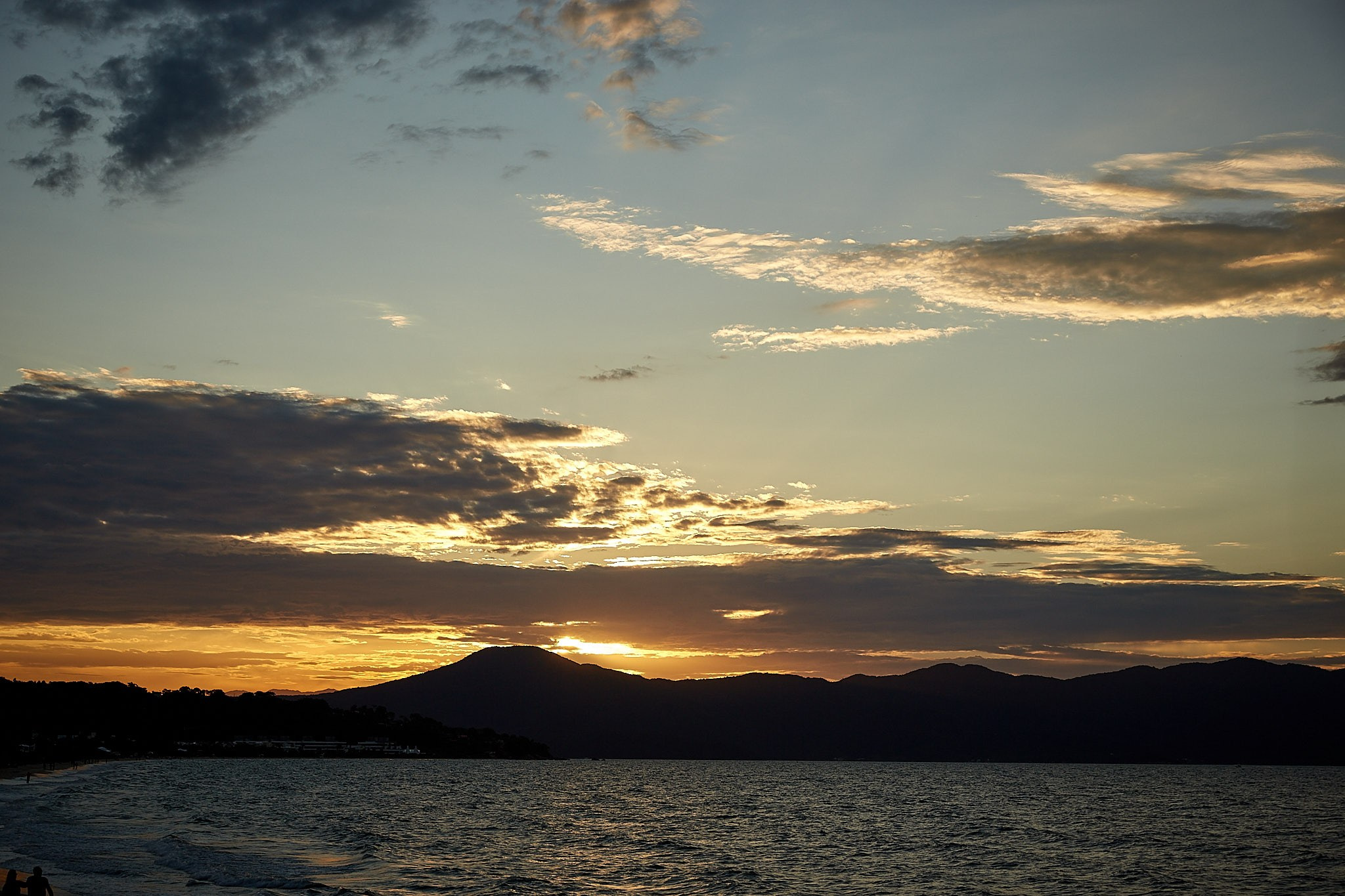 Casamento Larissa e Robson. Fotógrafo de casamentos em Florianópolis