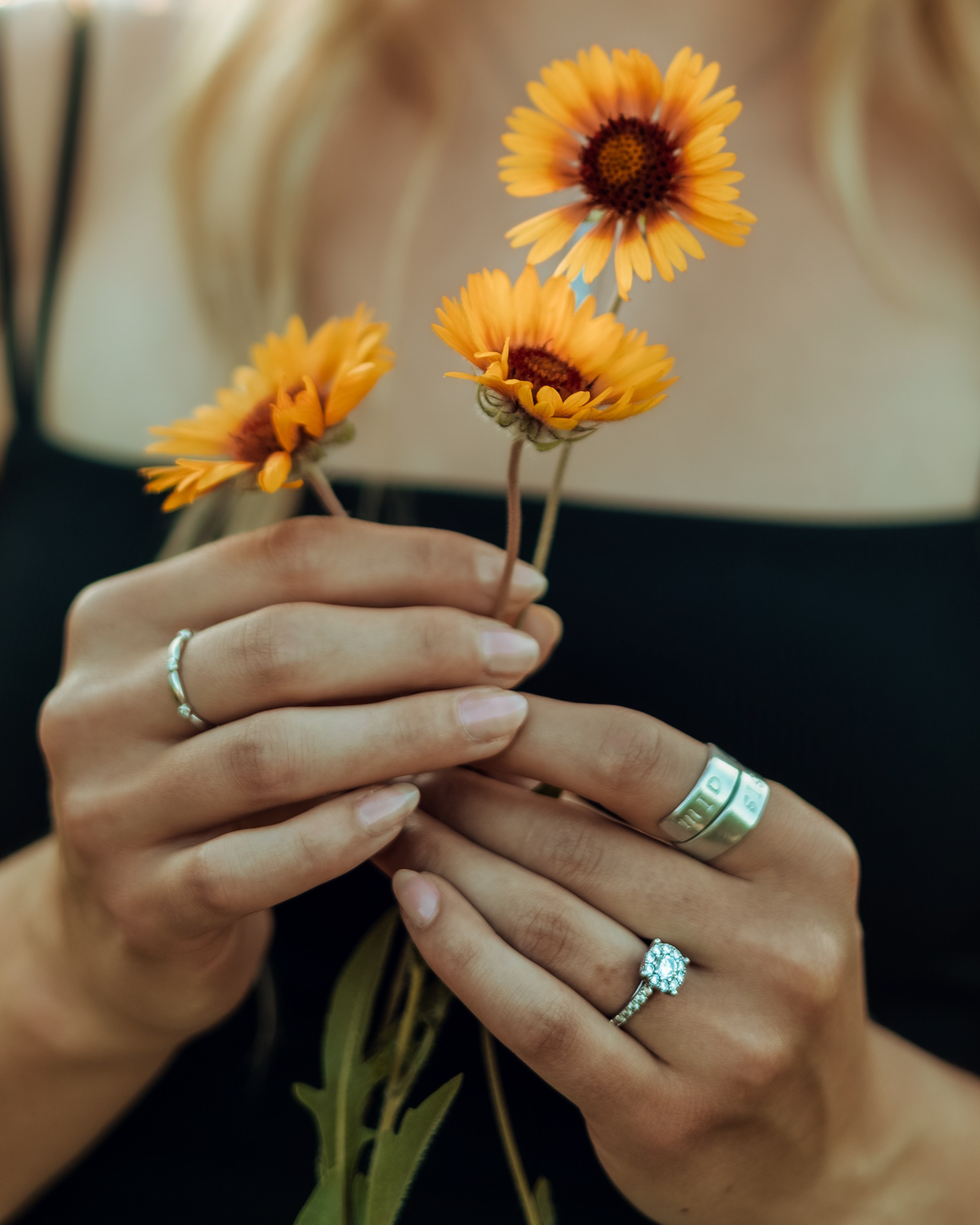 CASUAL KARLY & KOHL | CALGARY AB. Elopement & Lifestyle Wedding Photographer