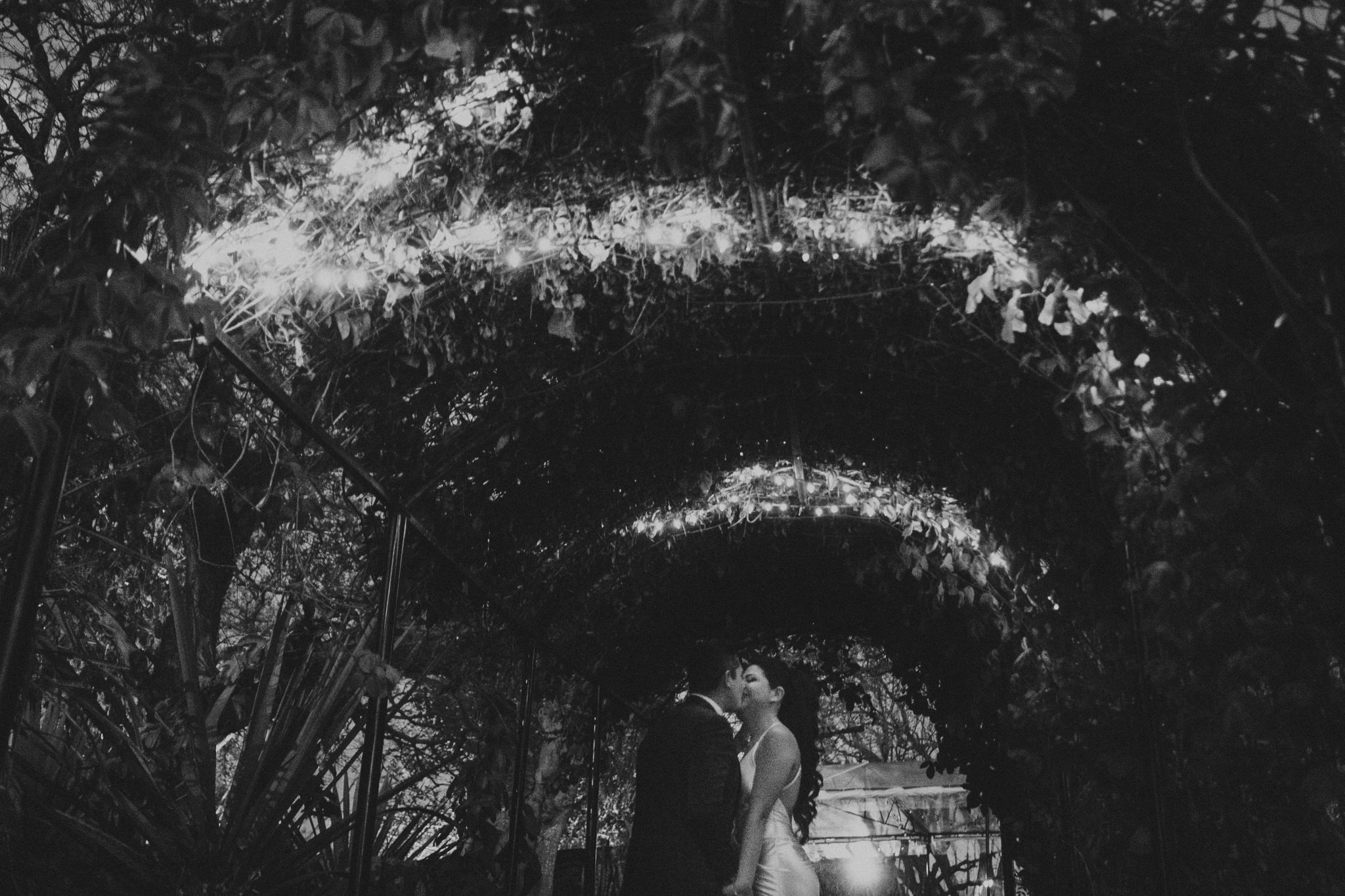 Yenisel & Raul / Tepoztlan. Wedding and family photographer in Mexico City