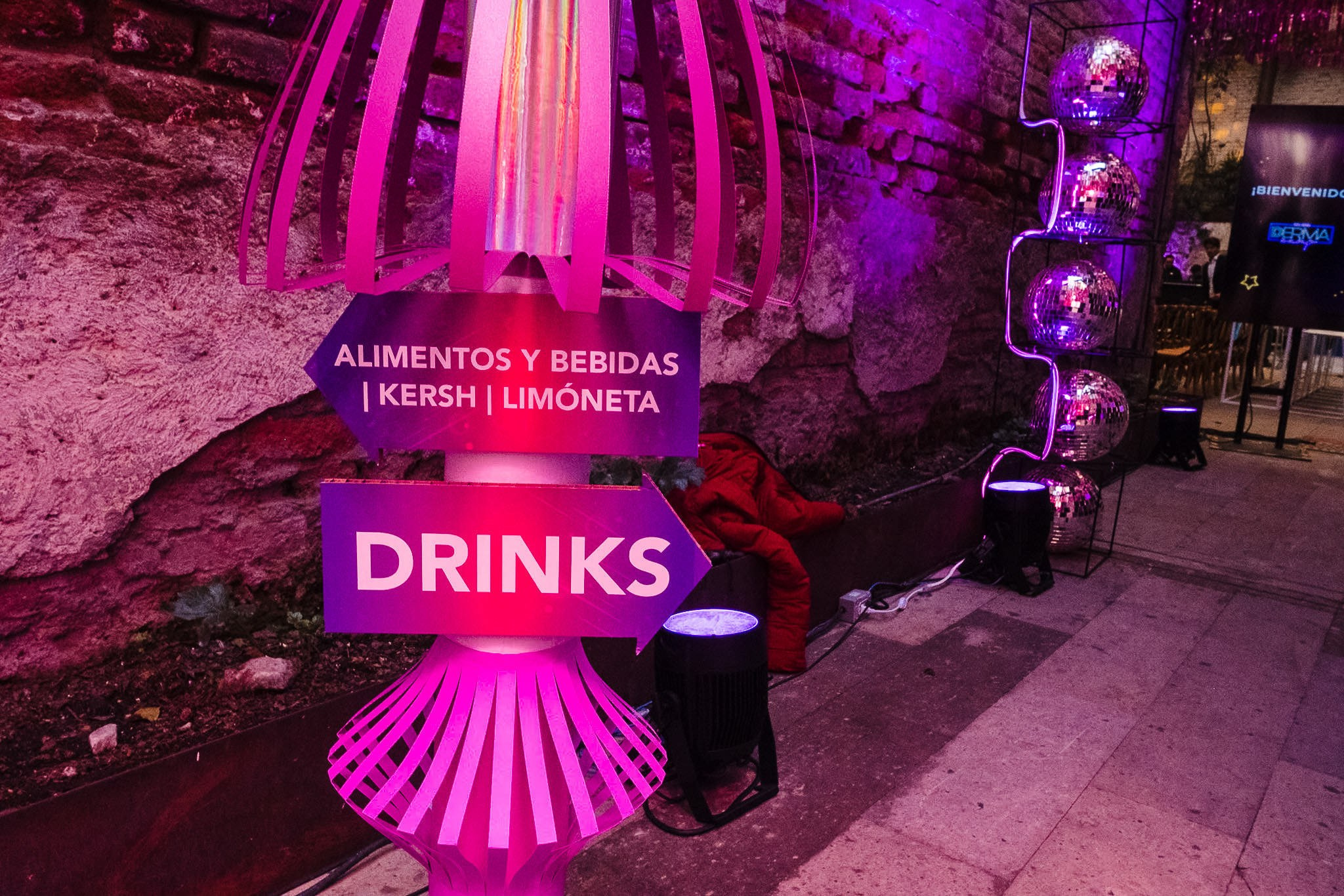 Dermacamp / Chapulin Agency. Wedding and family photographer in Mexico City