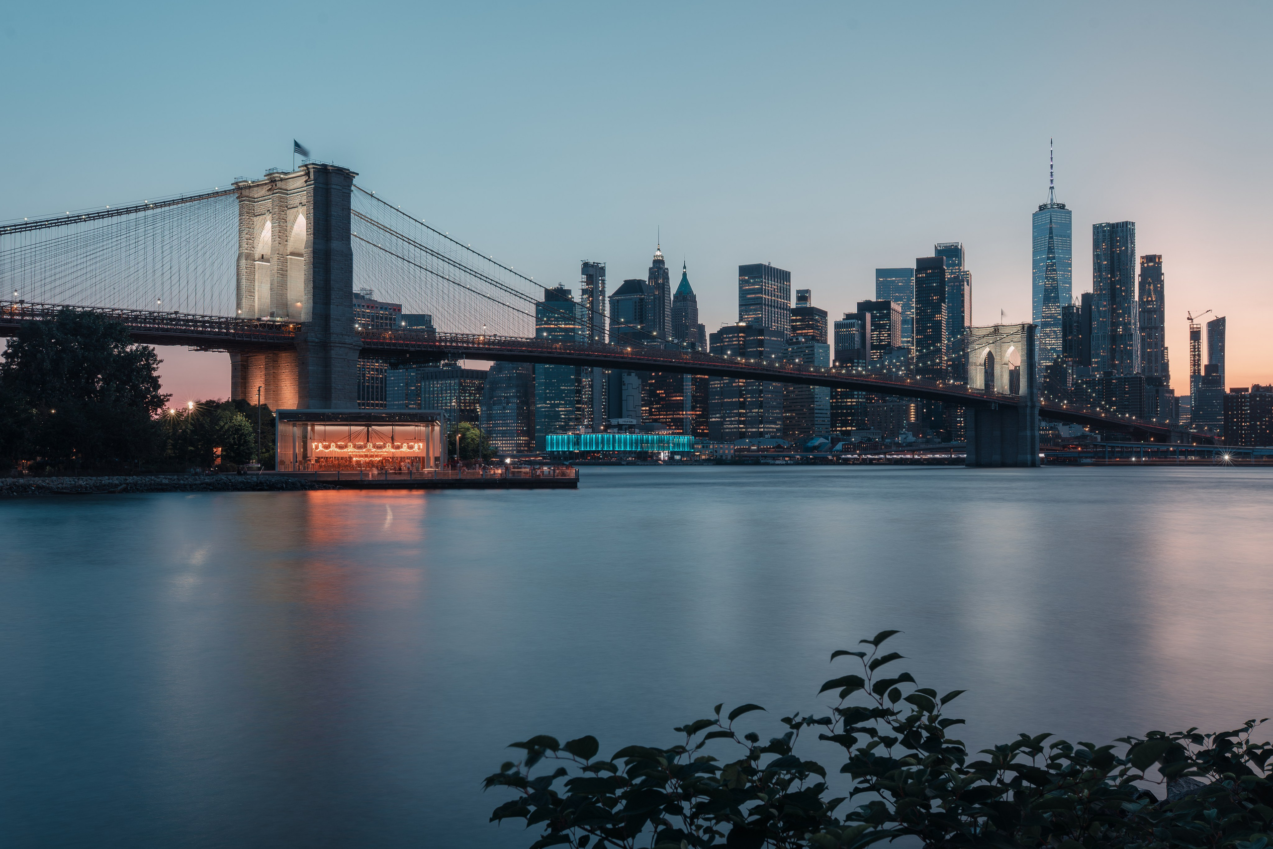 Cityscape. Photos & Films