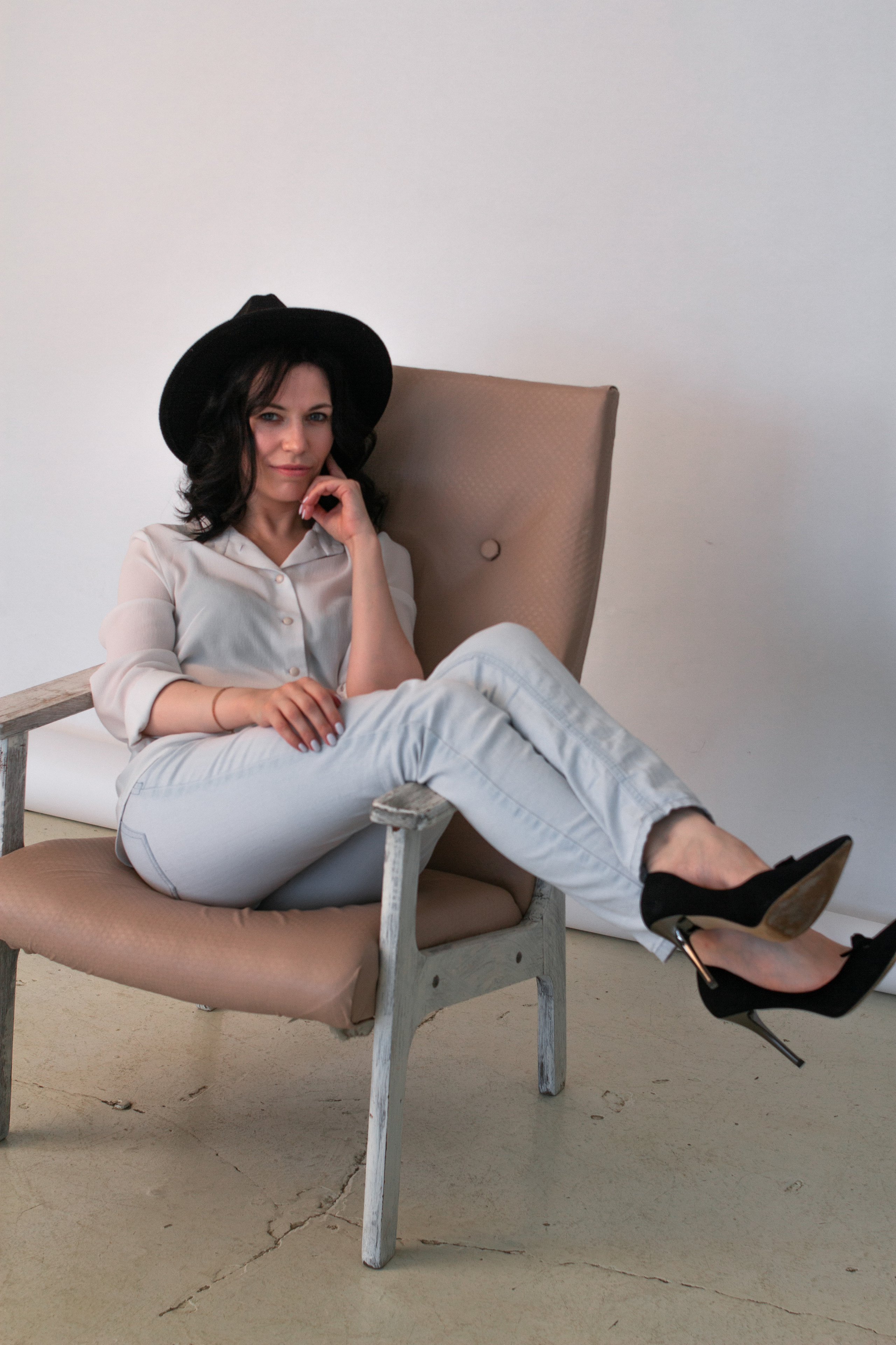 Екатерина в студии. Свадебный и портретный фотограф в Белграде Екатерина Македонская