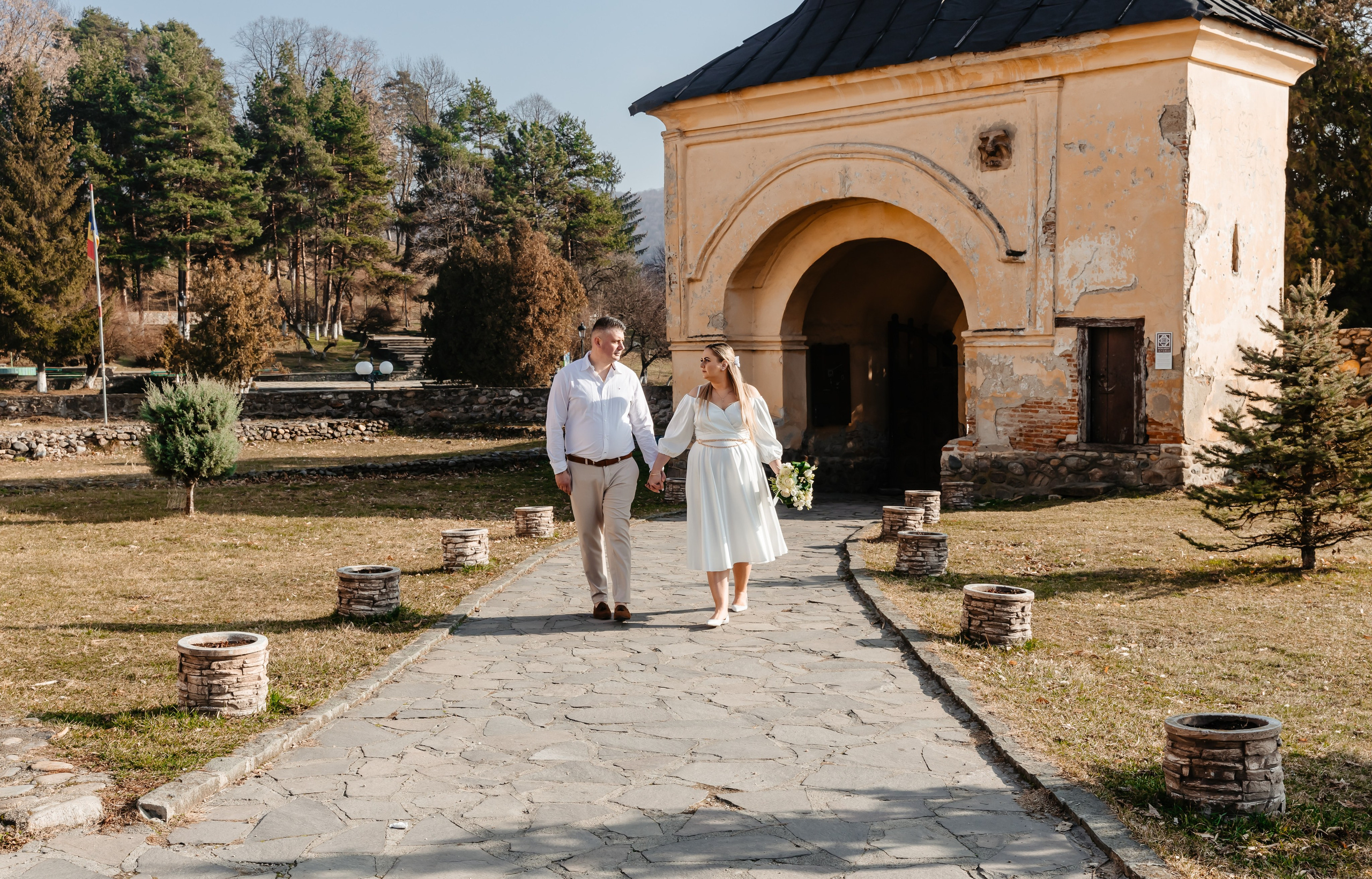 Gabriela & Alin - Save The Date - Curtea de Argeș. Fotograf Profesionist Pitesti-Bucuresti| Mircea Seinea