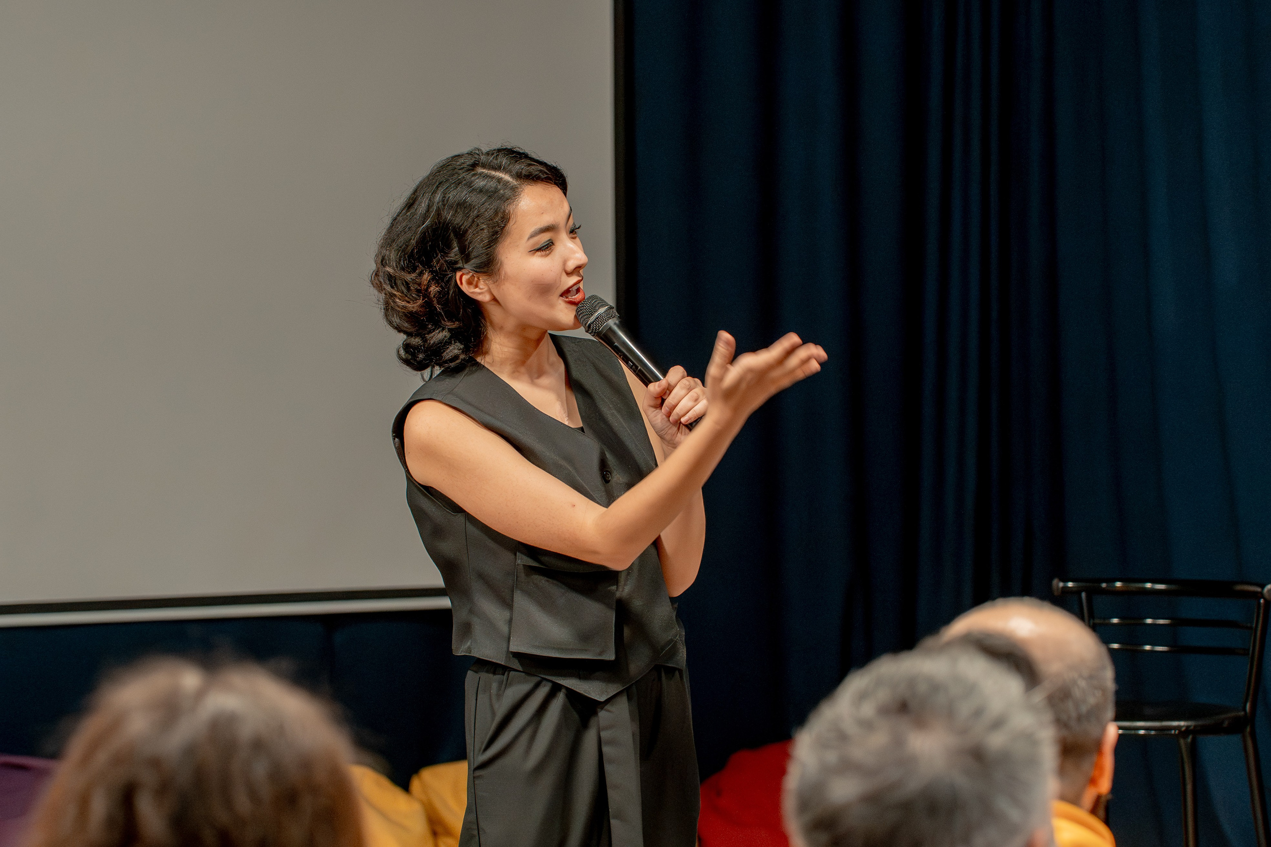 English stand up. Fotoqraf Vəli Məmmədov