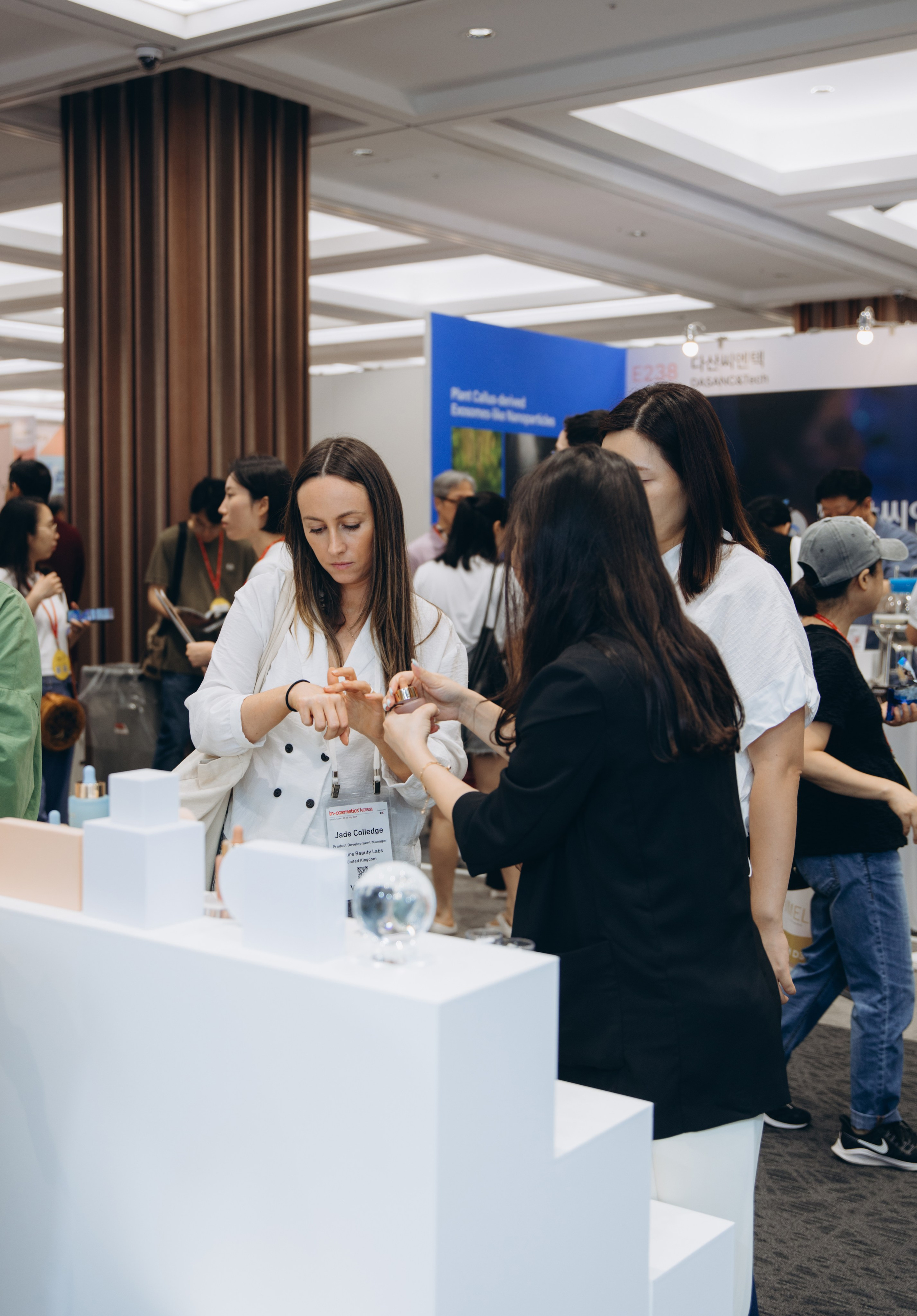 Inter charm Korea 2024 (ELSYM8). Portrait photographer in South Korea Olga Lian