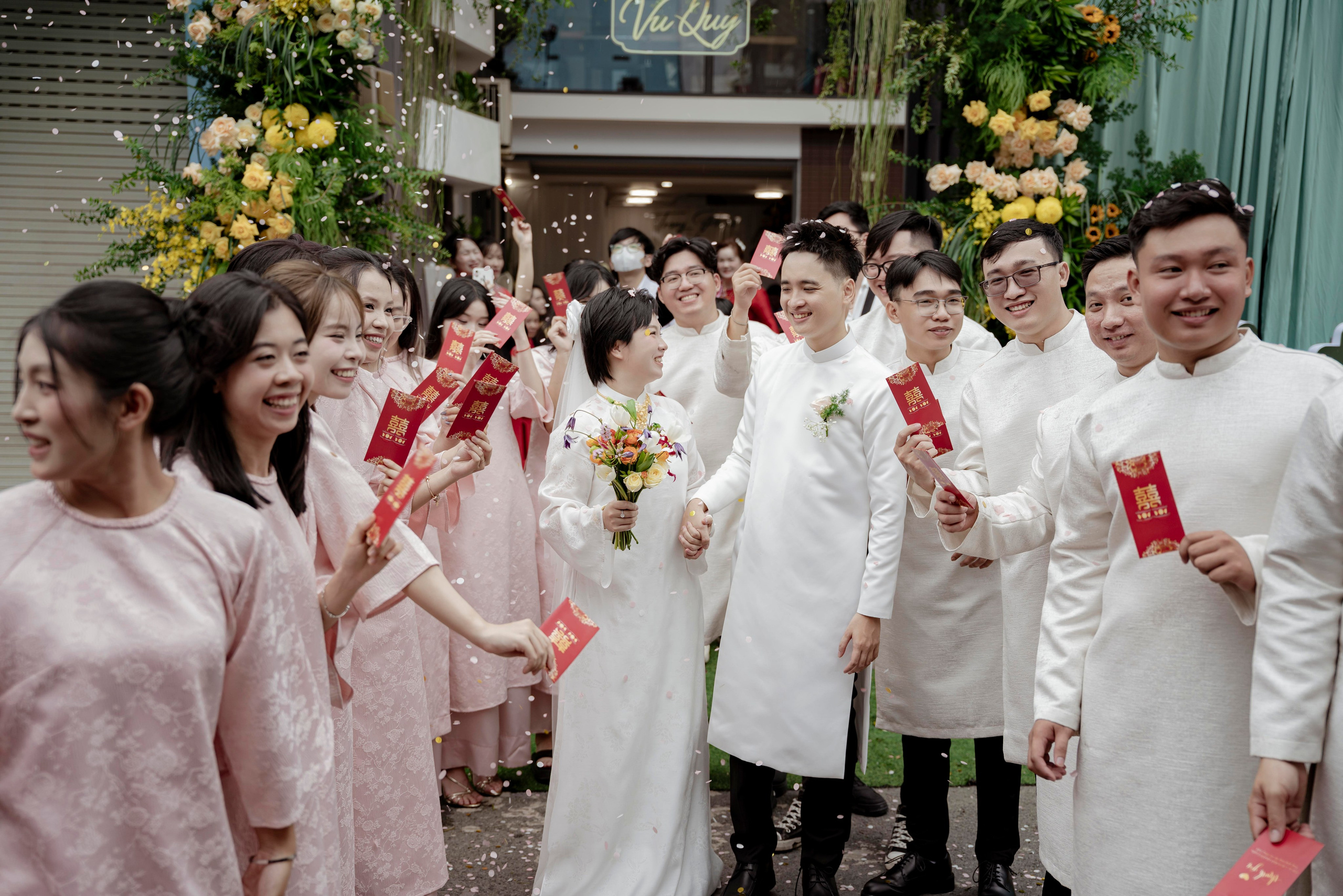 JOE & MIA. WEDDING PHOTOGRAPHER IN VIETNAM