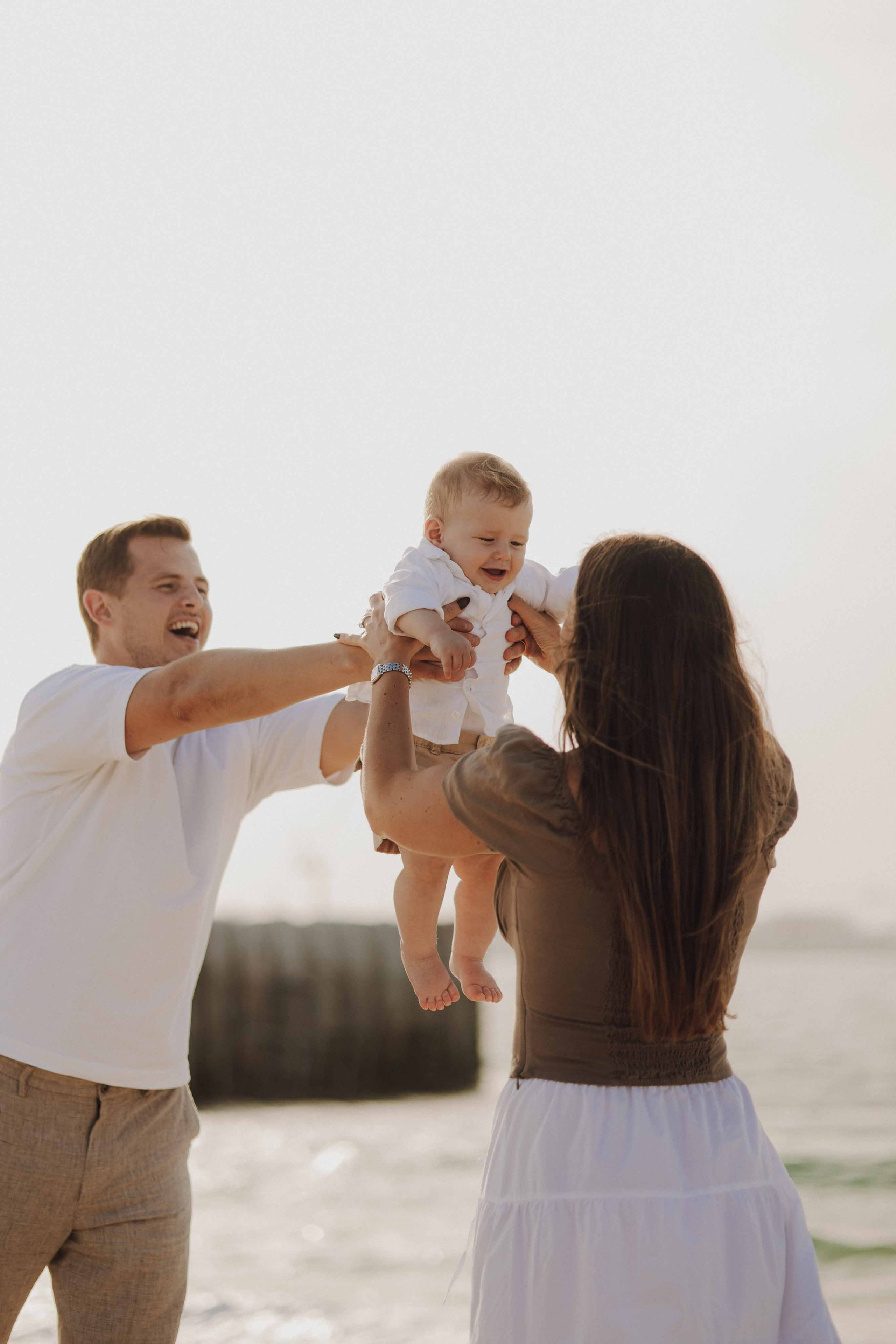 Matteo. Wedding, Maternity & Family Photographer in Dubai, UAE & Worldwide
