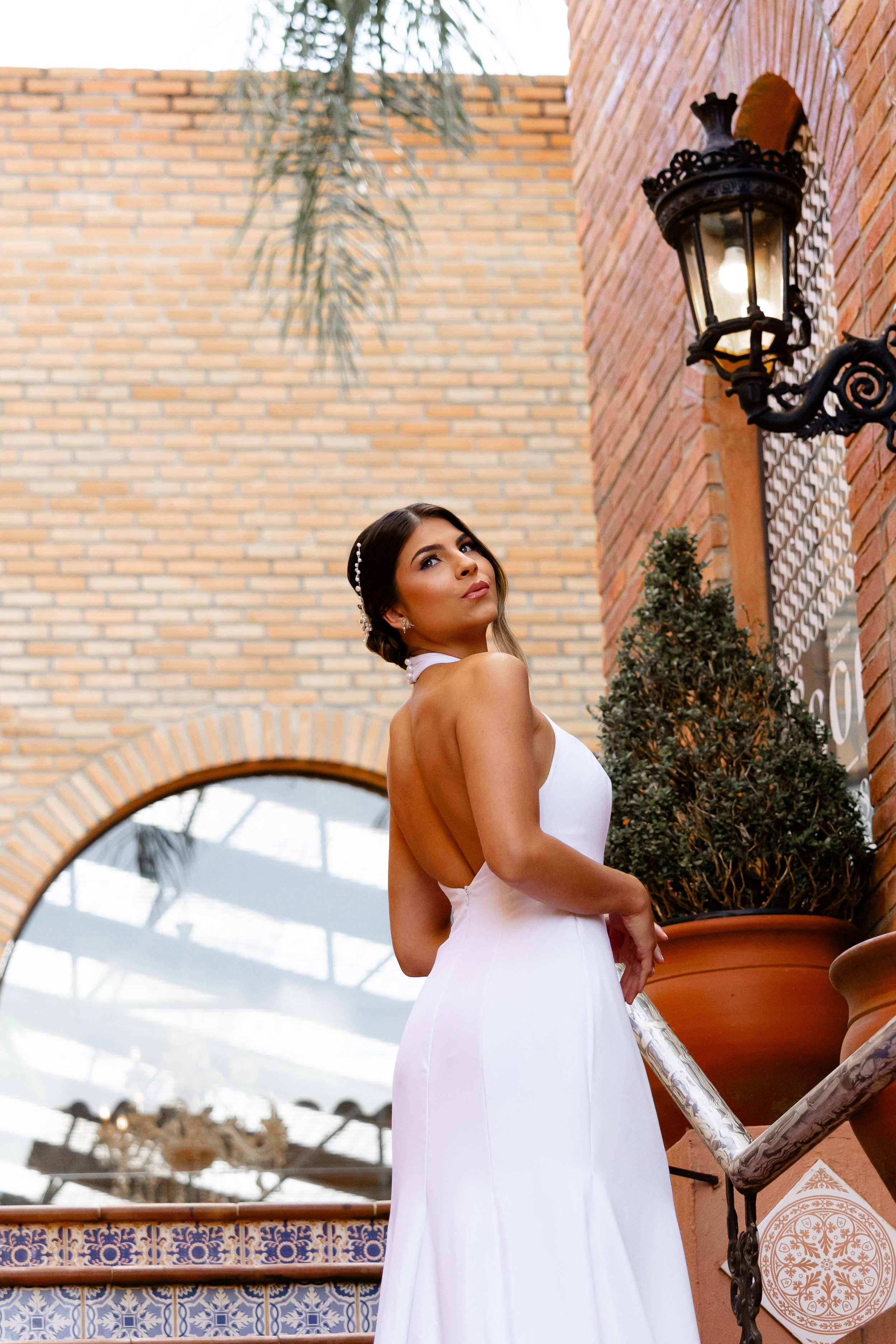 Editorial Noiva (Lírio)