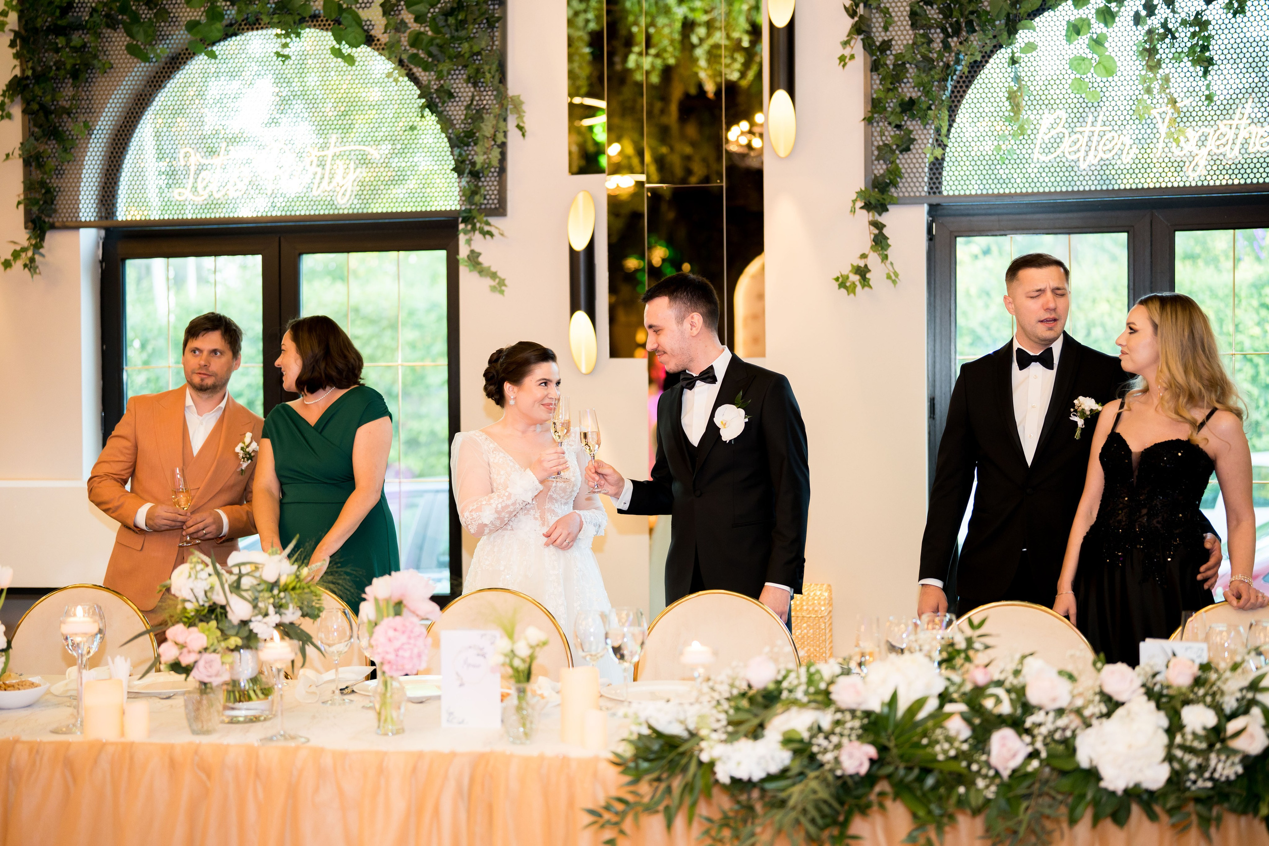 PARTY. Gabriel Florea — Fotograf nuntă București