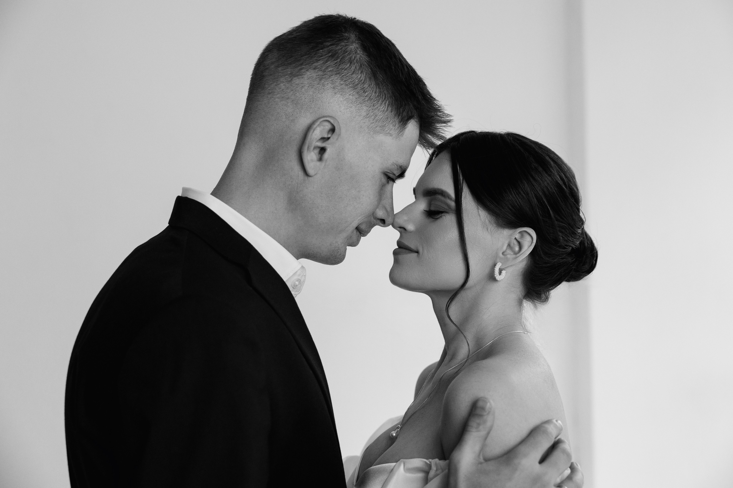 Fotograf Szczecin SESJA FOTOGRAFICZNA Z&nbsp;PRZYGOTOWAŃ DO&nbsp;ŚLUBU CEREMONIA WESELE Sesje narzeczeńskie Wasz&nbsp;fotograf ślubny Fotografia ślubna