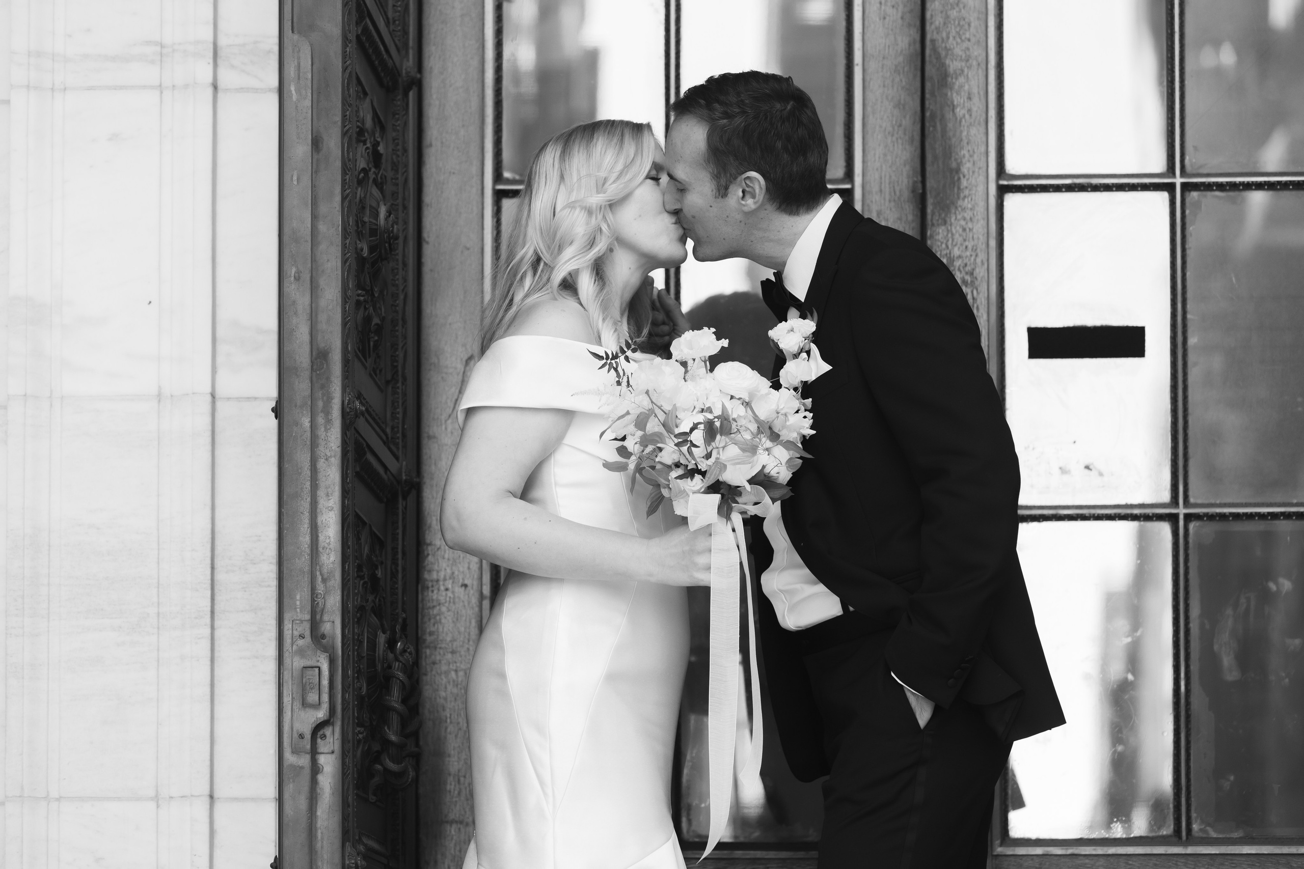 Arleta & Barry, The Skylark, NY. Wedding Photo & Video