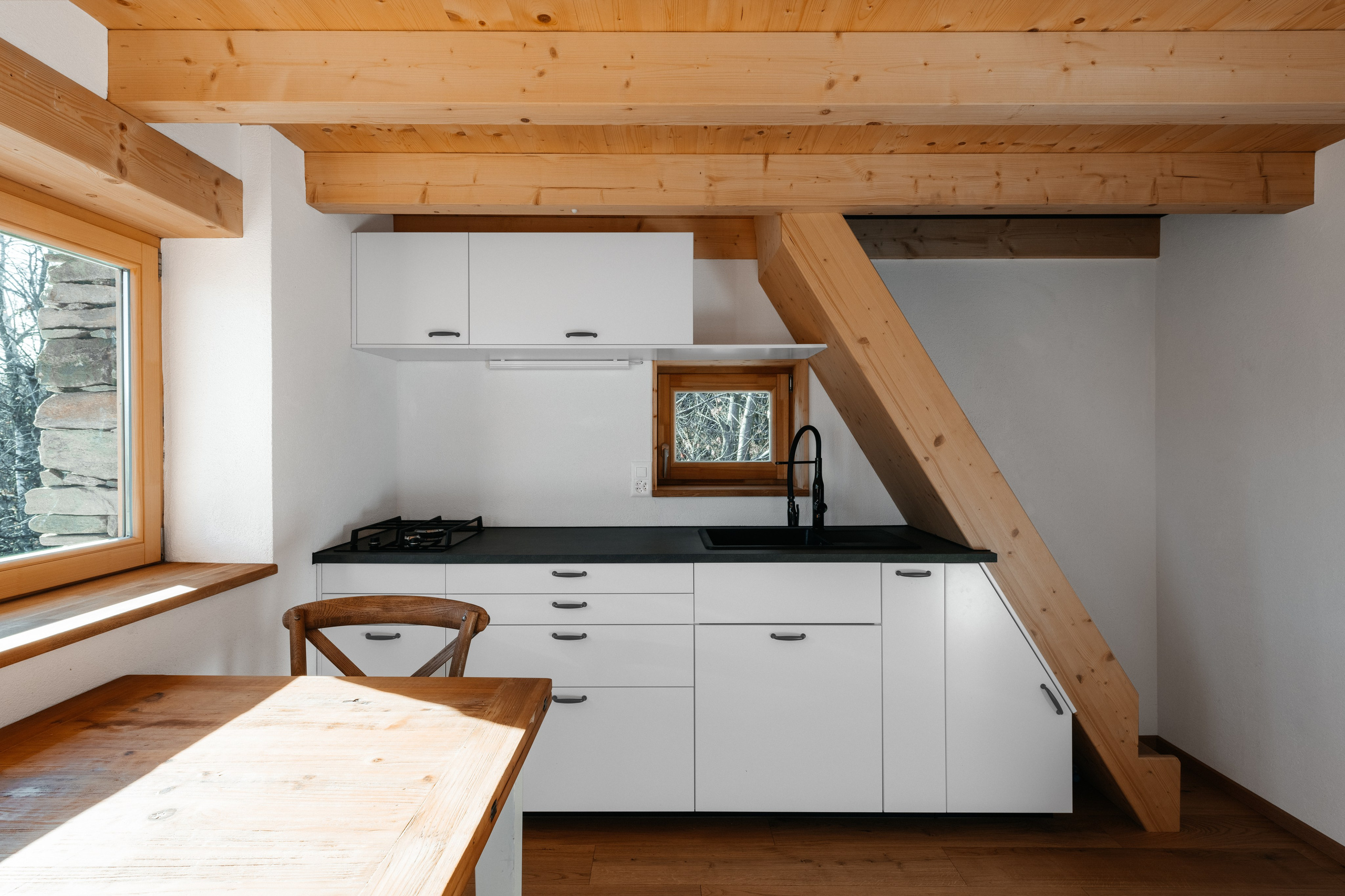 Rustico, VAL RESA, TICINO. Hallo! Ich bin Elena und arbeite als Immobilienfotografin