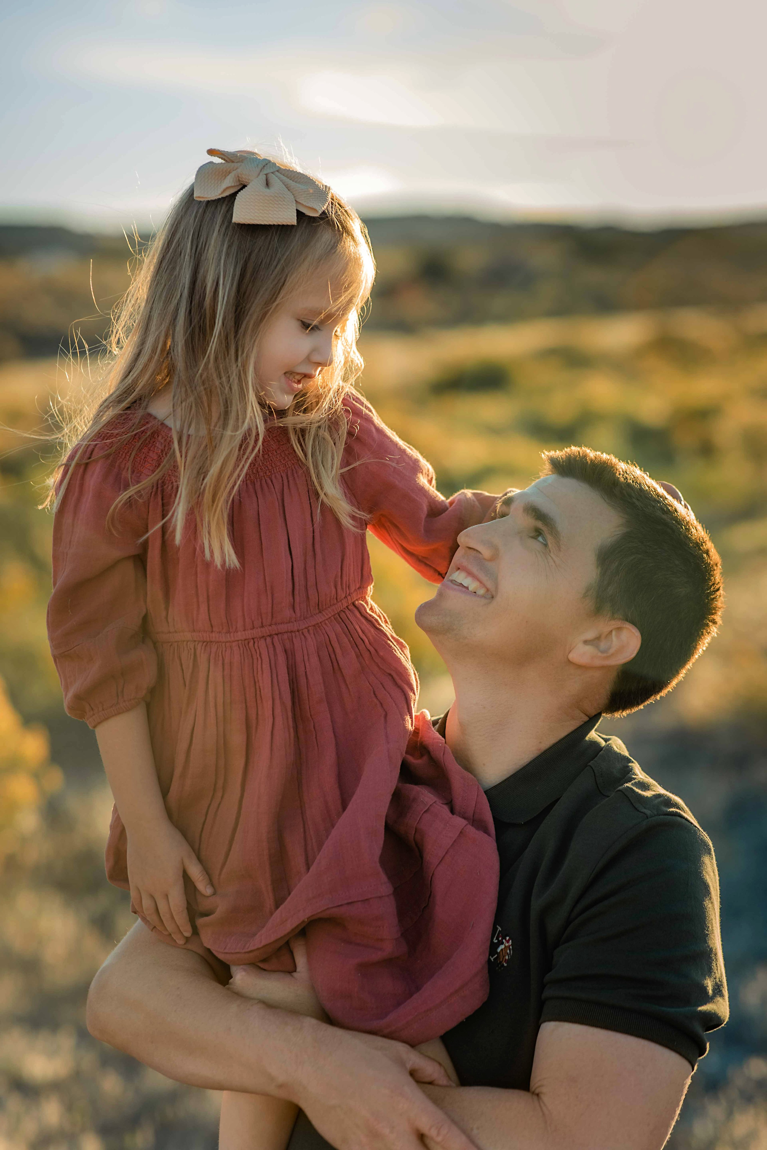 Hayley. Wedding photographer Utah. Weddings, Families, Portraits