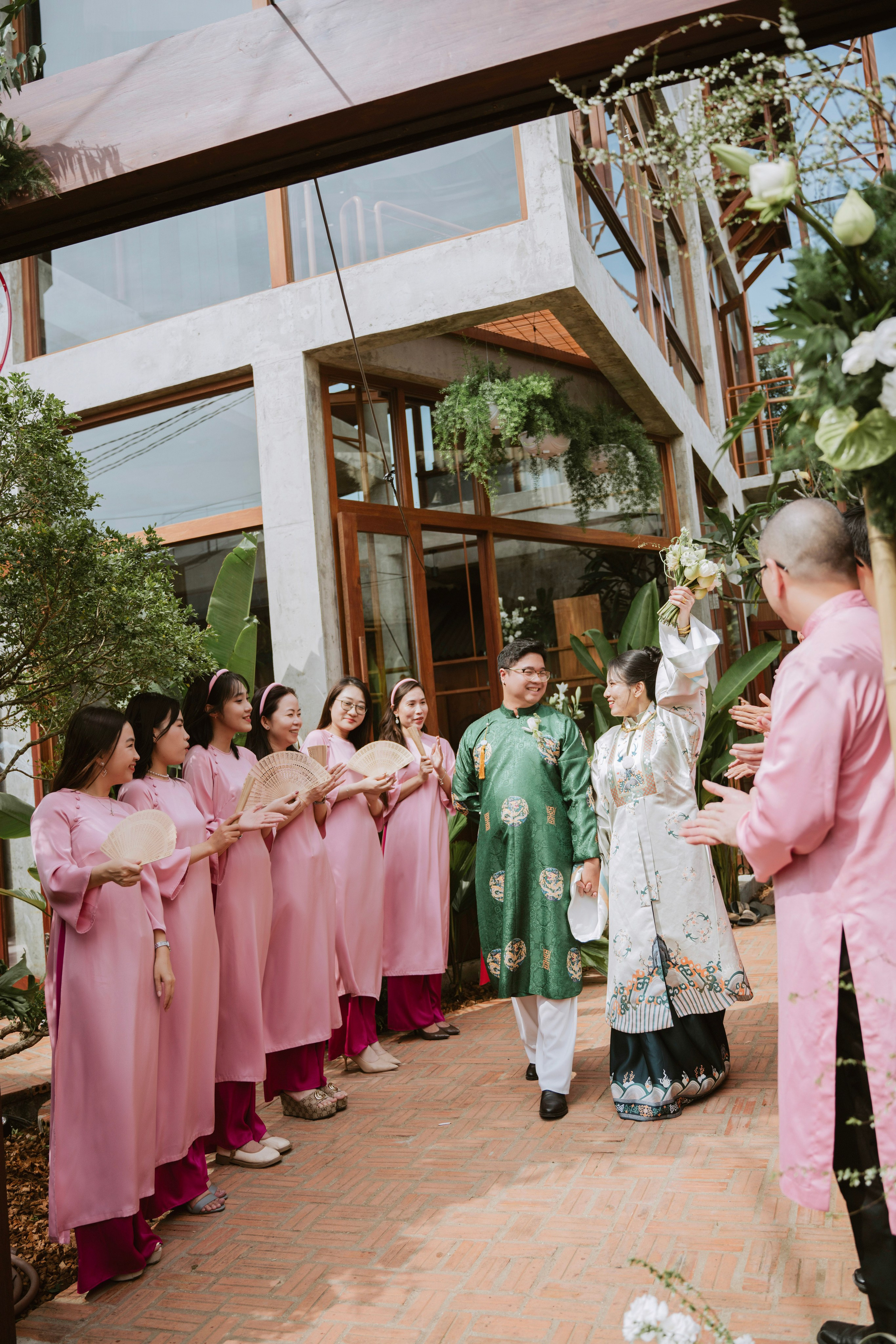 AMI & KEN. WEDDING PHOTOGRAPHER IN VIETNAM