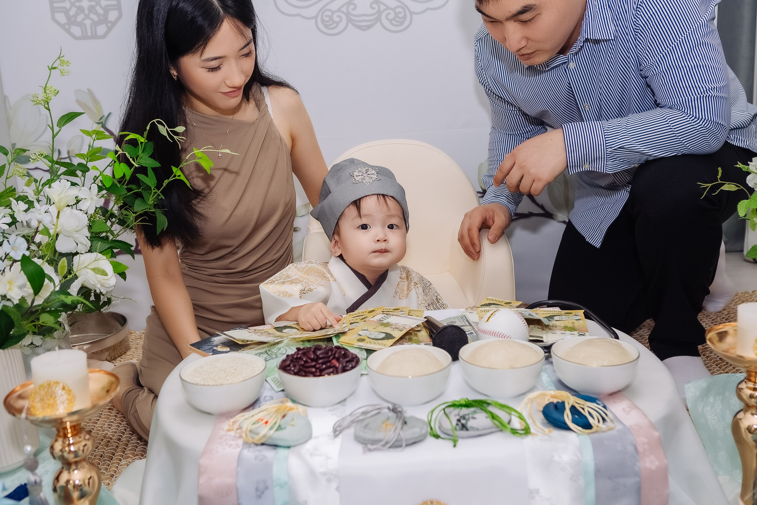 Тео дома и в ресторане. Фотограф беременности, ньюборн и годовасиков в Корее Жанна Хан