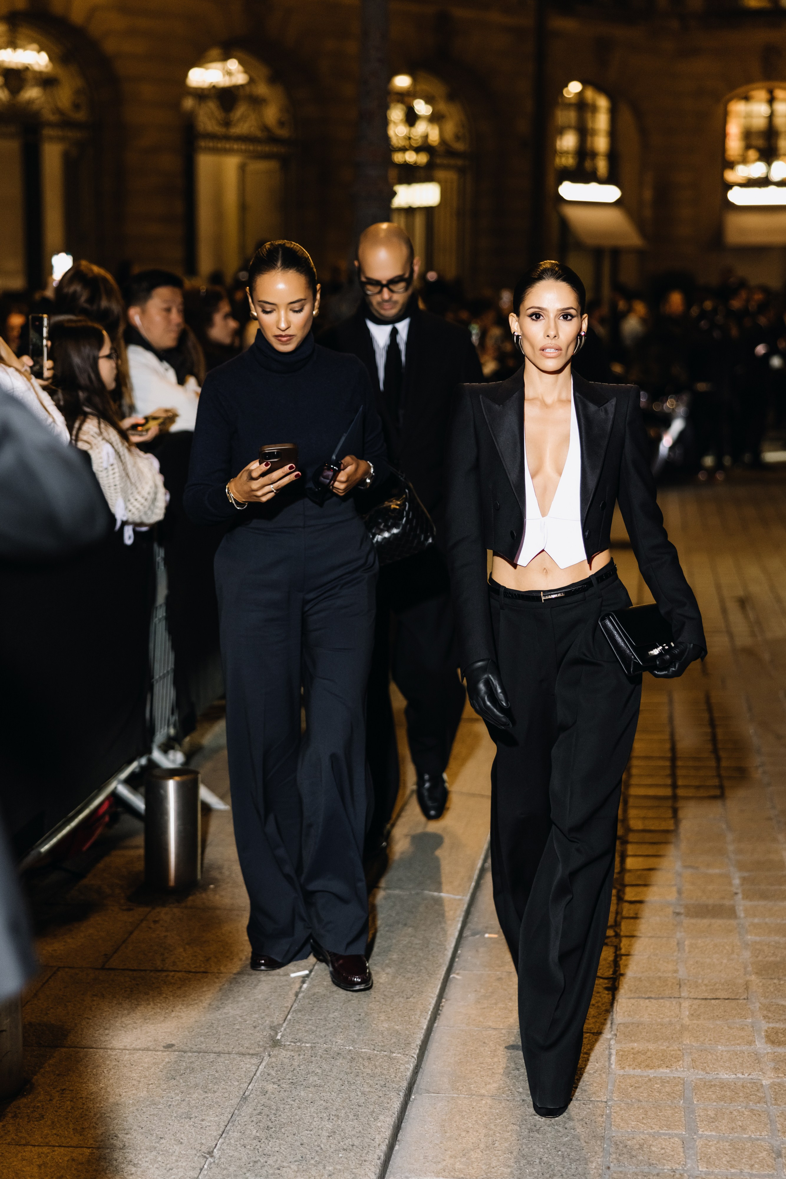 Street Editorial. Ilia Pisarenko — Fashion & Street Photographer in Paris