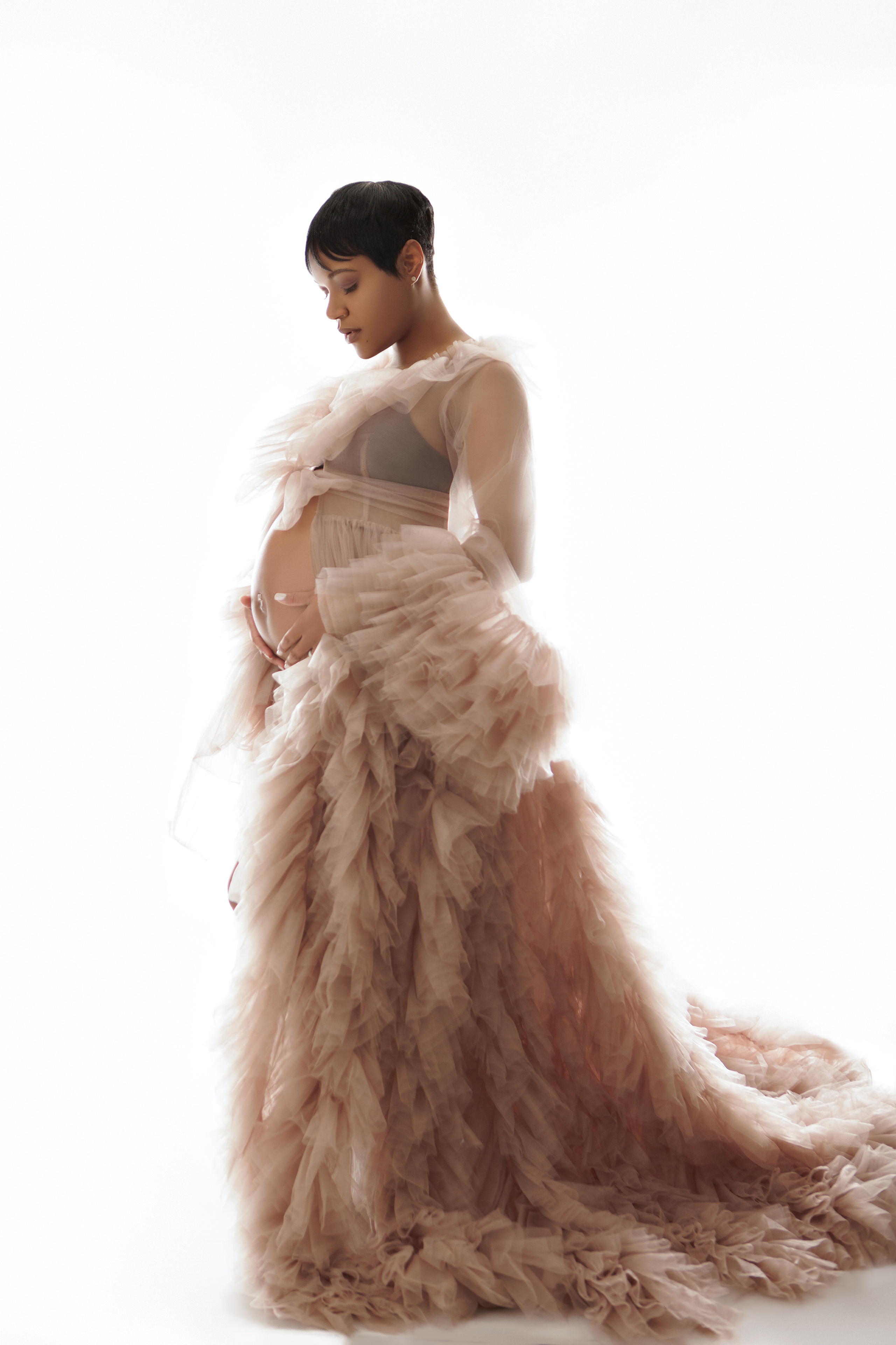 Natalie Vell Studio. Maternity Photography Studio in Roseville, CA
