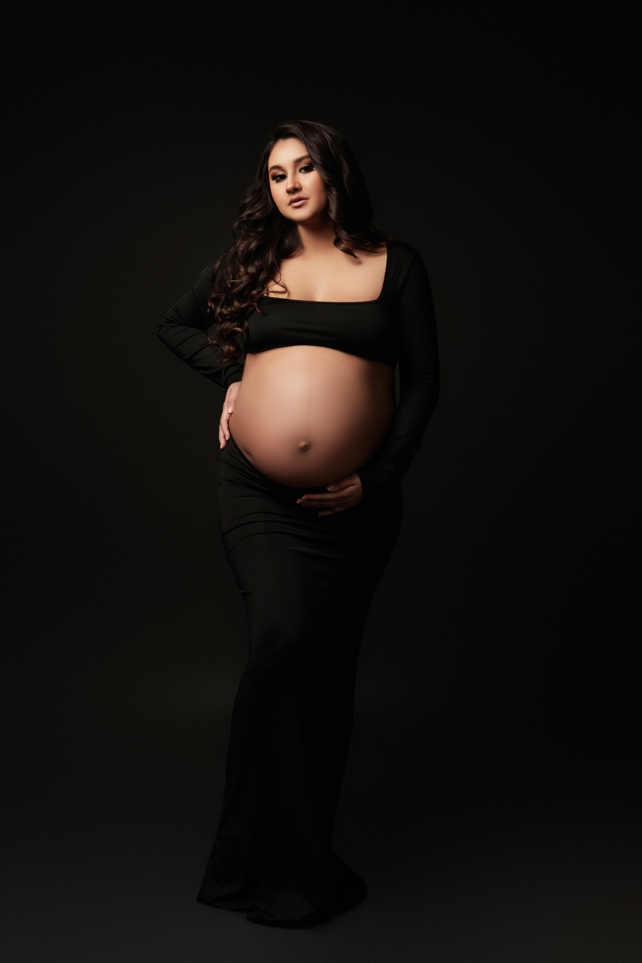 Natalie Vell Studio. Maternity Photography Studio in Roseville, CA