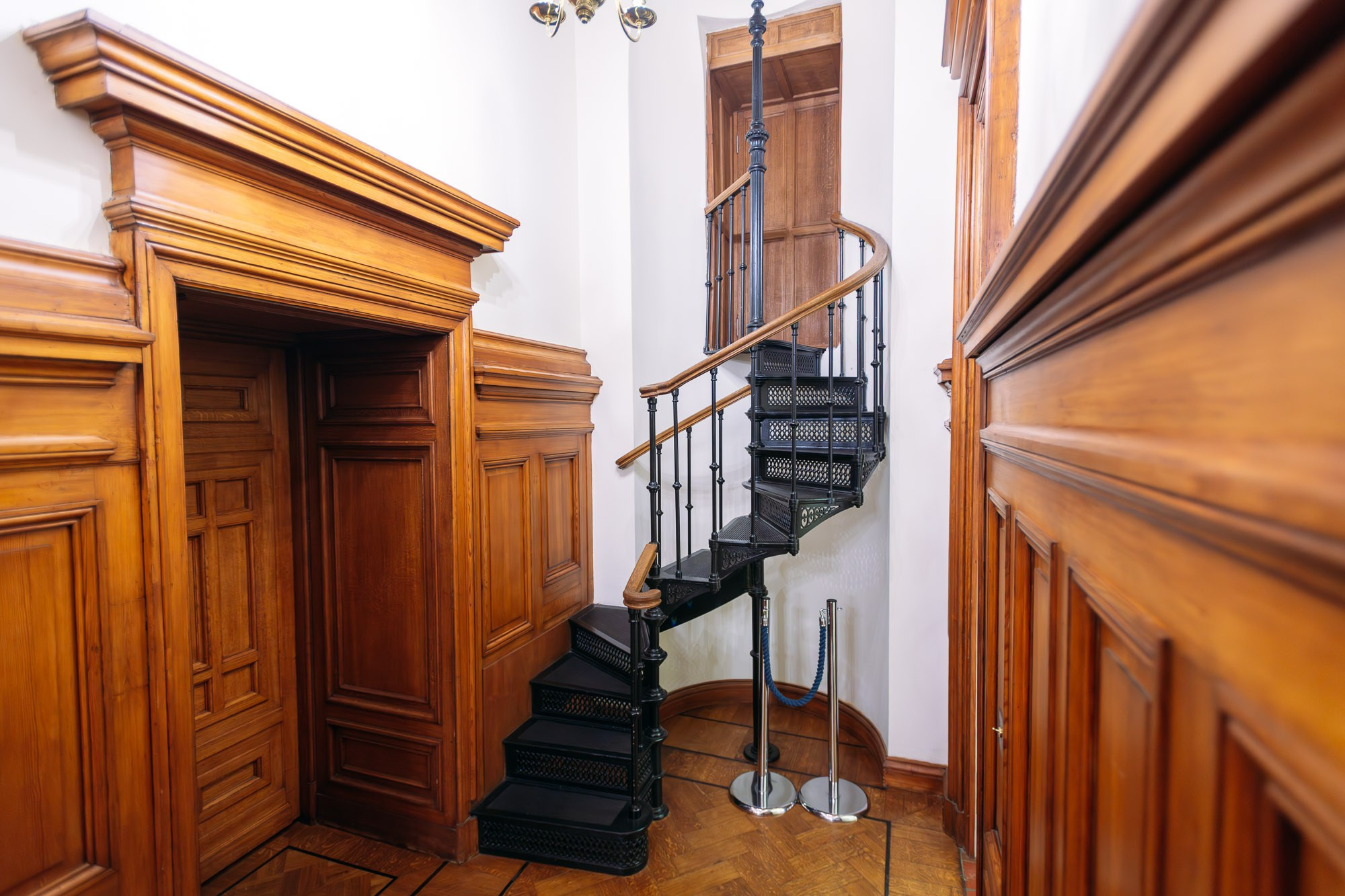 Property. Alexander Kabanov Photographer