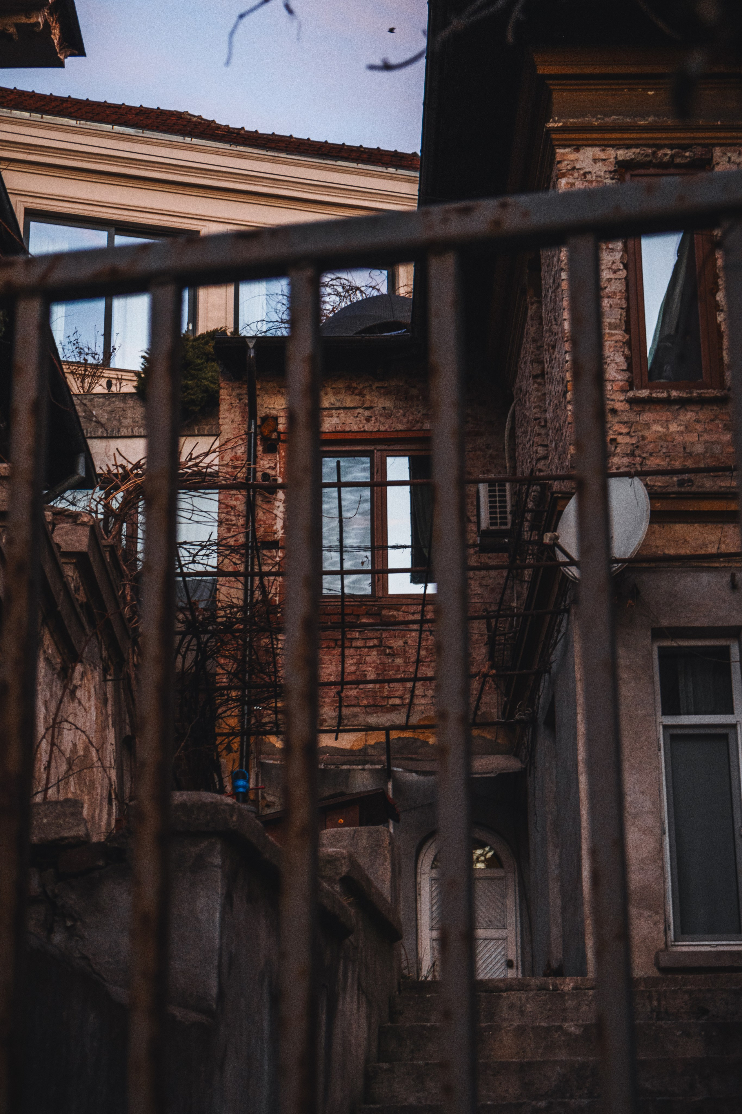 Bucharest. Дизайнер и Фотограф в Кишинёве Бусуйок Станислав