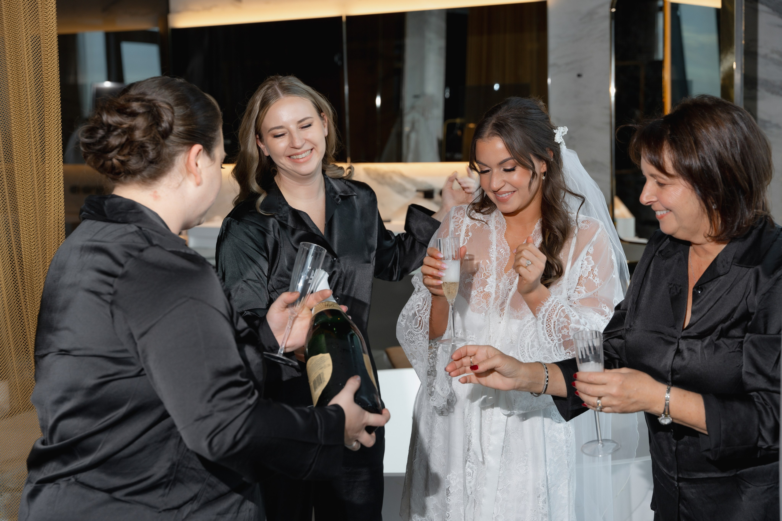 Leigh and Jennifer wedding day. Anna Krasnova Wedding photographer