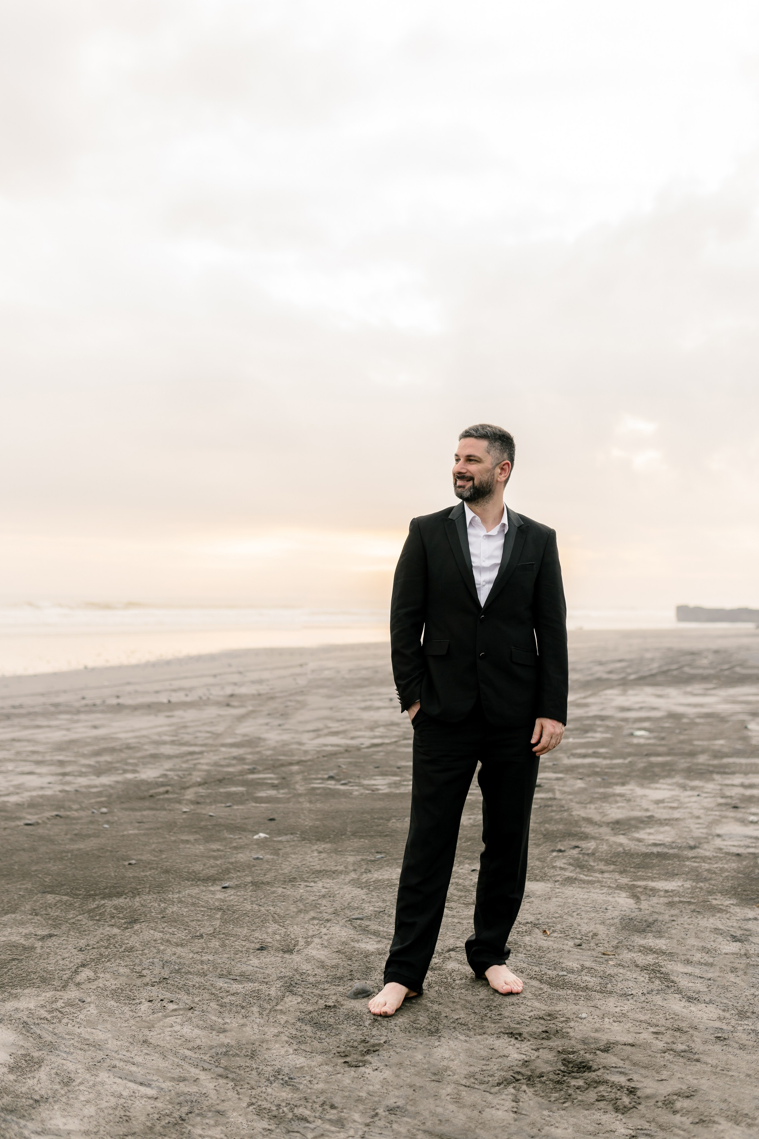 Honeymoon Photoshoot in Bali. Female Photographer in Bali