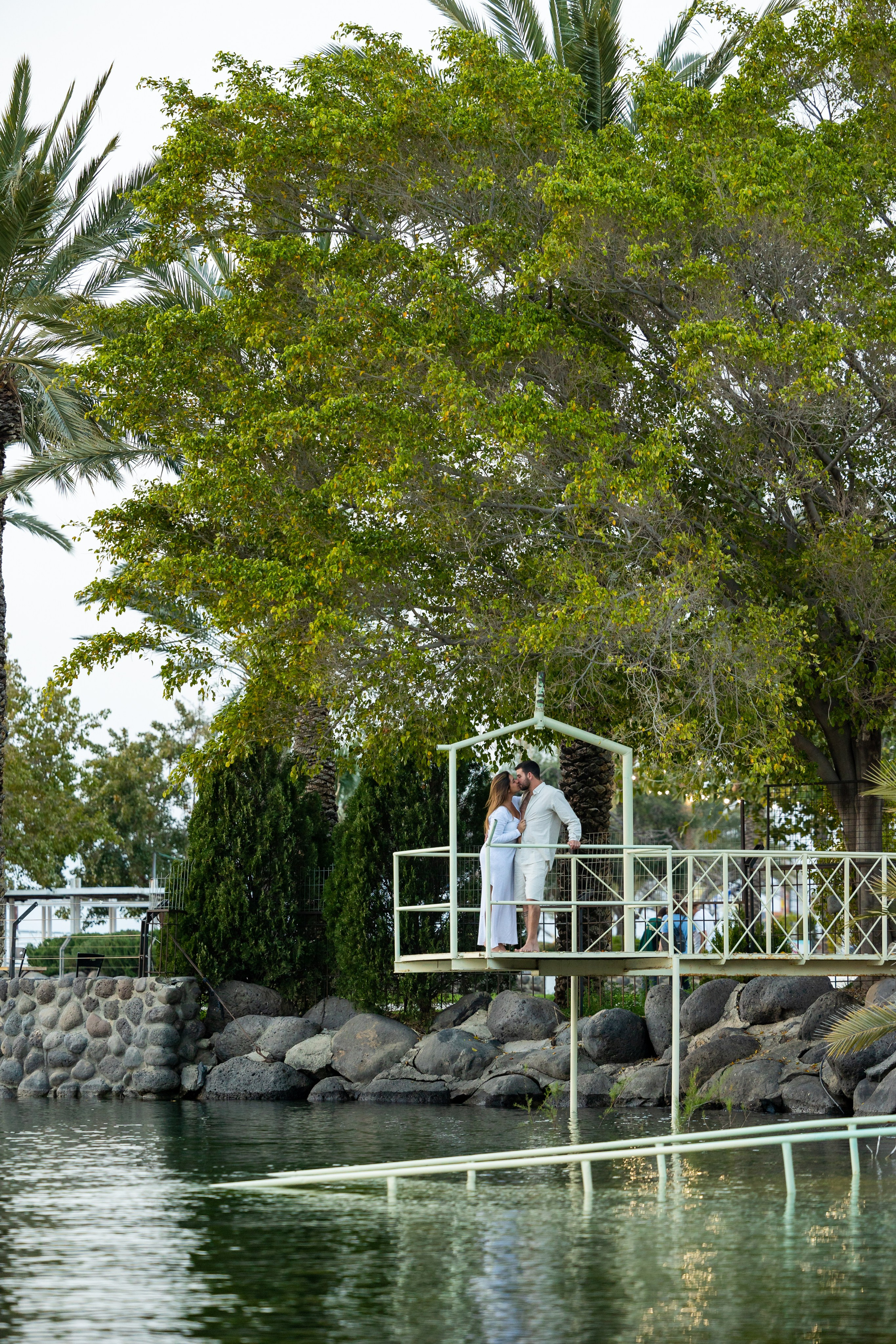 Sapir & Ron. AMIR BUCHNIK PHOTOGRAPHER