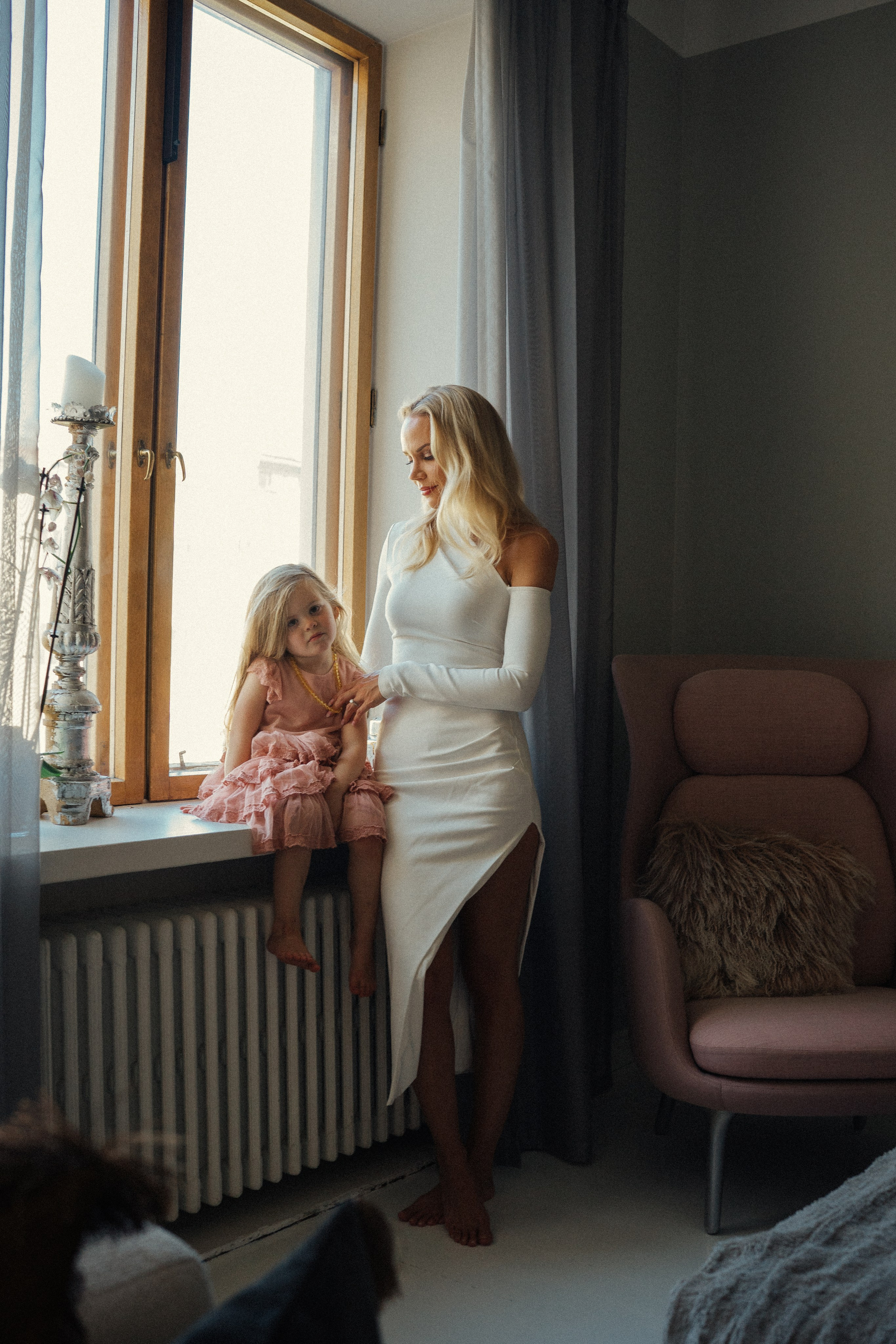 L&H. Wedding and potrait photographer in Helsinki Vickan O