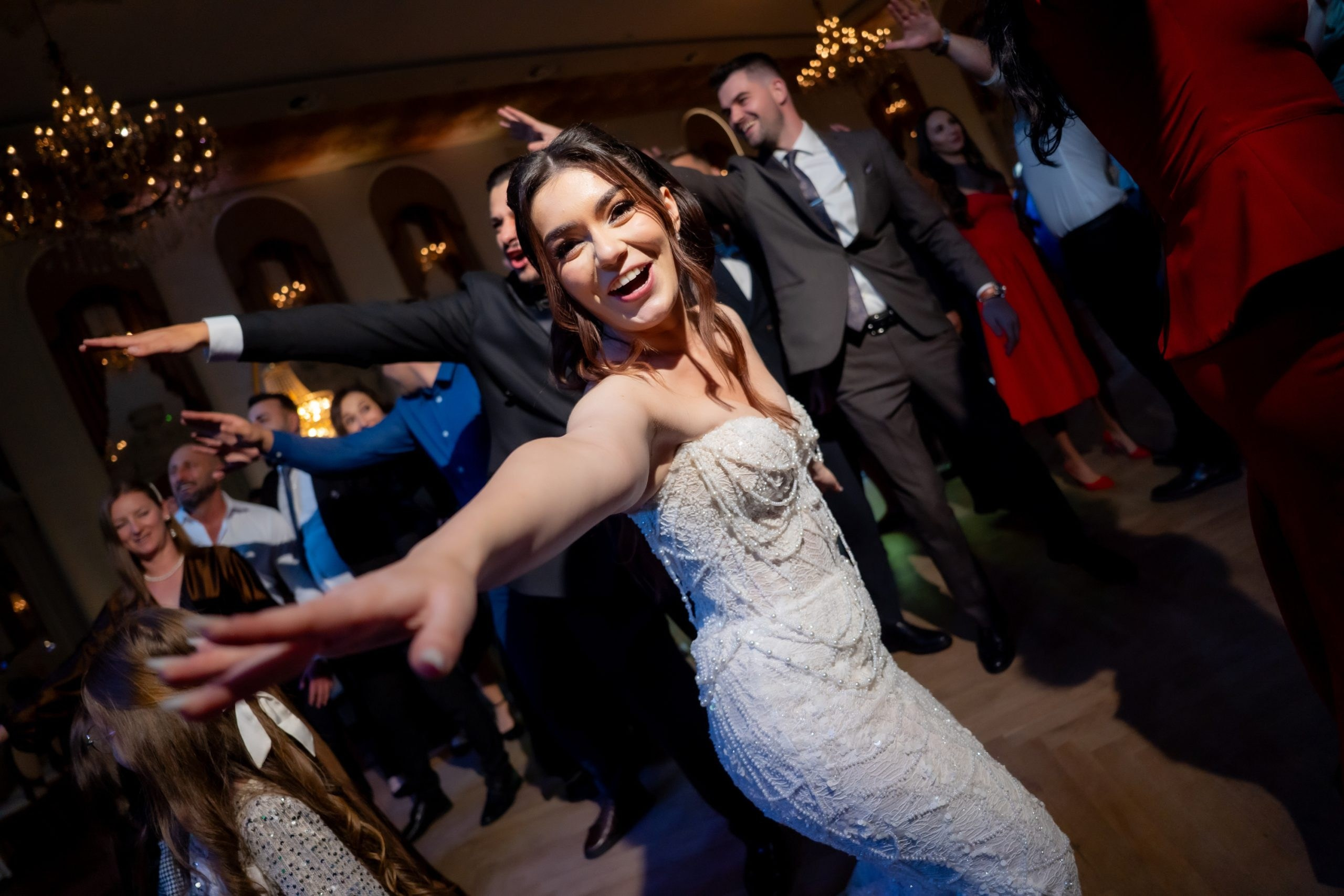 Razvan & Denisa — Ziua nuntii. Mark Fazakas — Wedding Photographer