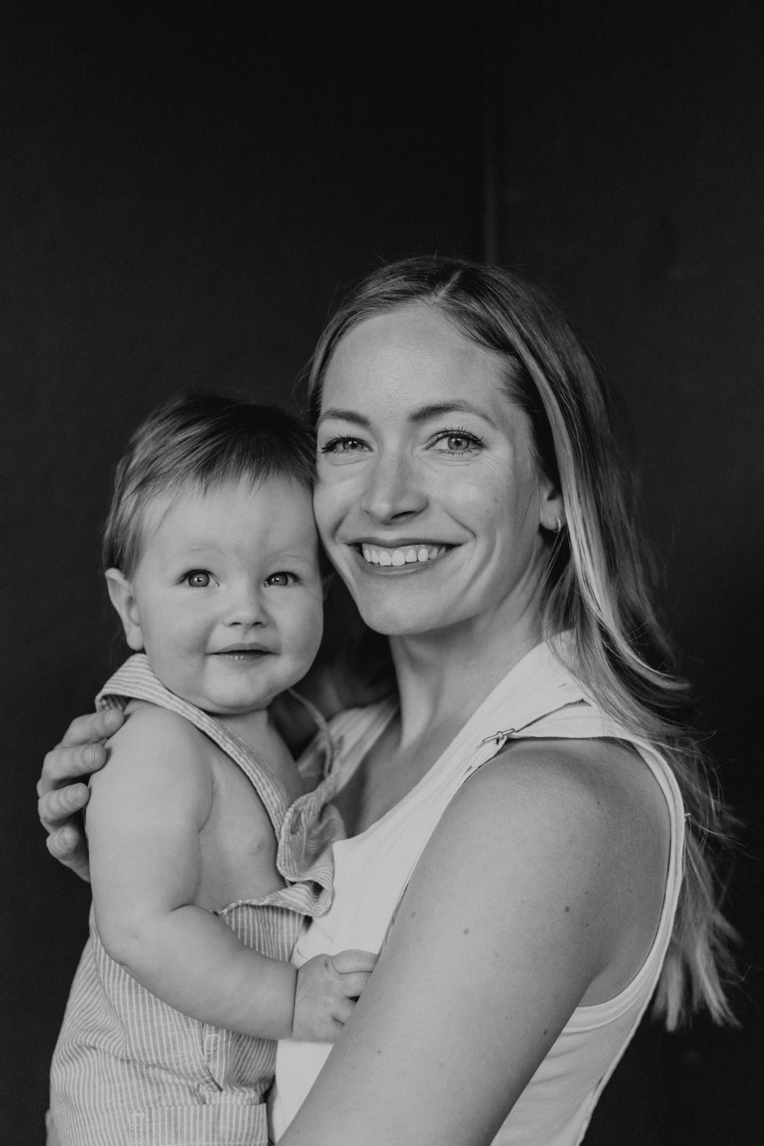 N + F. Modern maternity photographer in Long Island New York