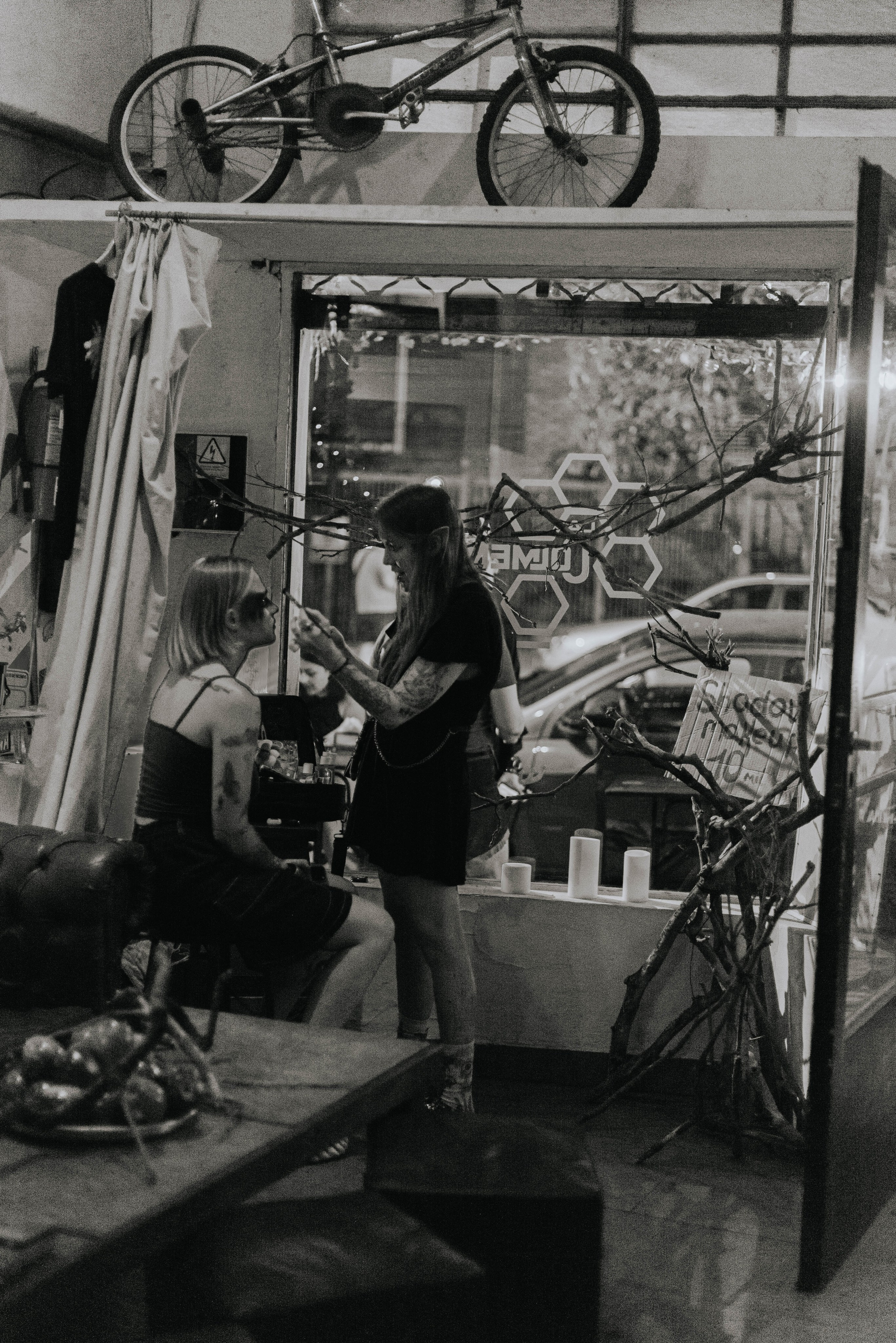 Ladno.cooperativa. Photographer @elmirkami in the city of Buenos Aires