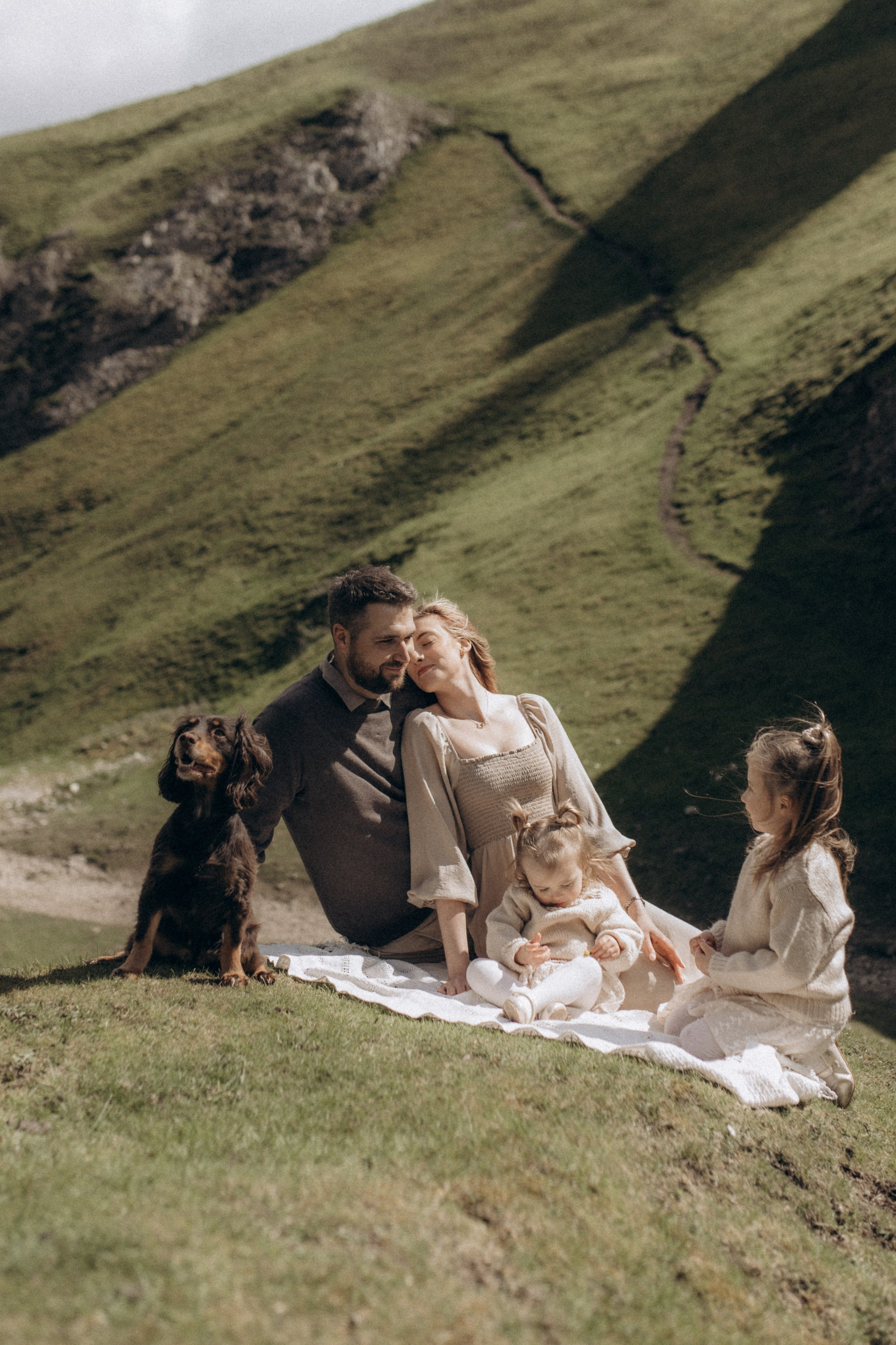 Yorkshire Family Photographer | Natural family Photos. Wedding and Portrait Photographer Evie Moon