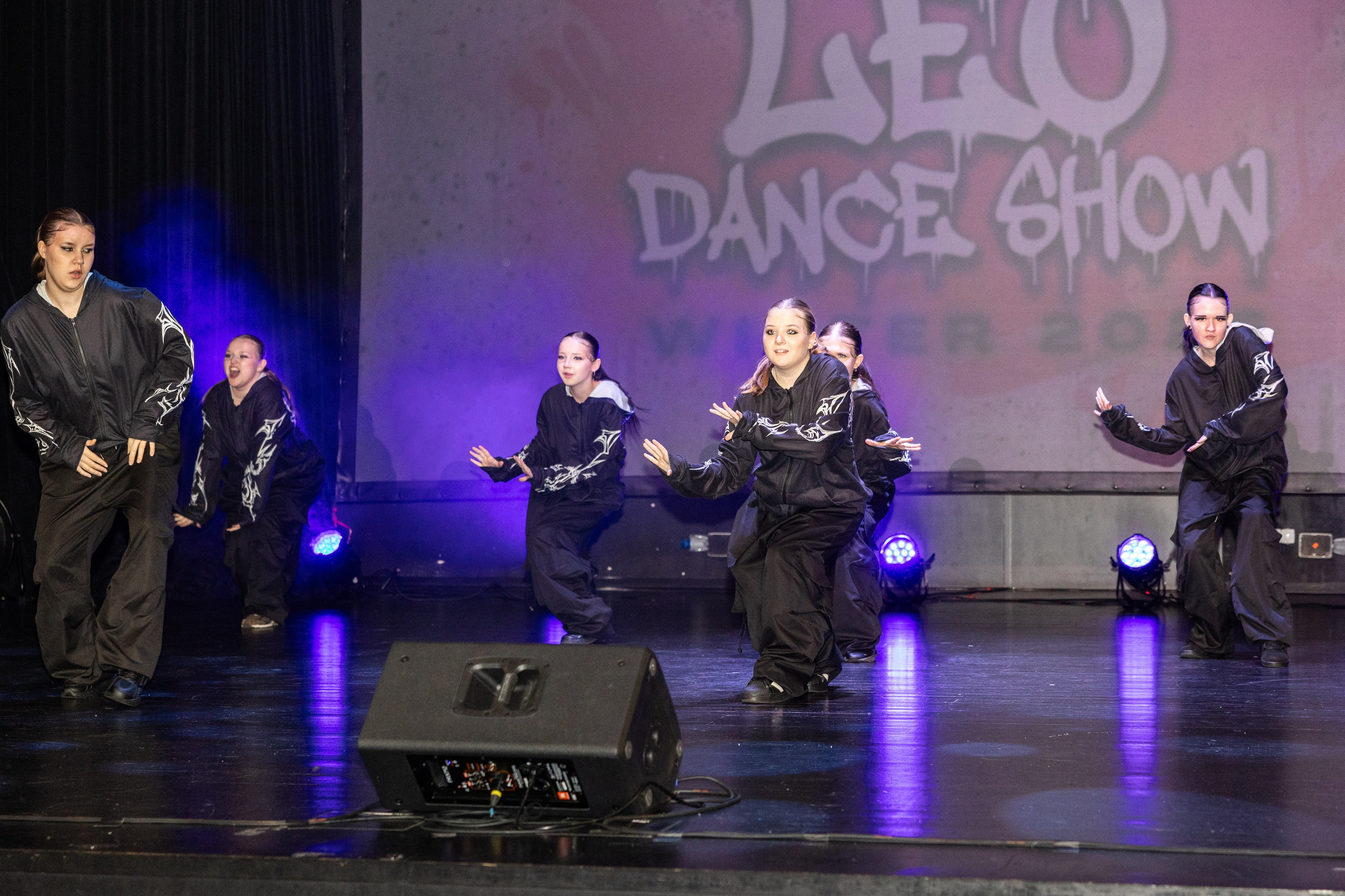 LEO DANCE SHOW WINTER 2025. Семейный и детский фотограф в Варшаве Мила Бобровская